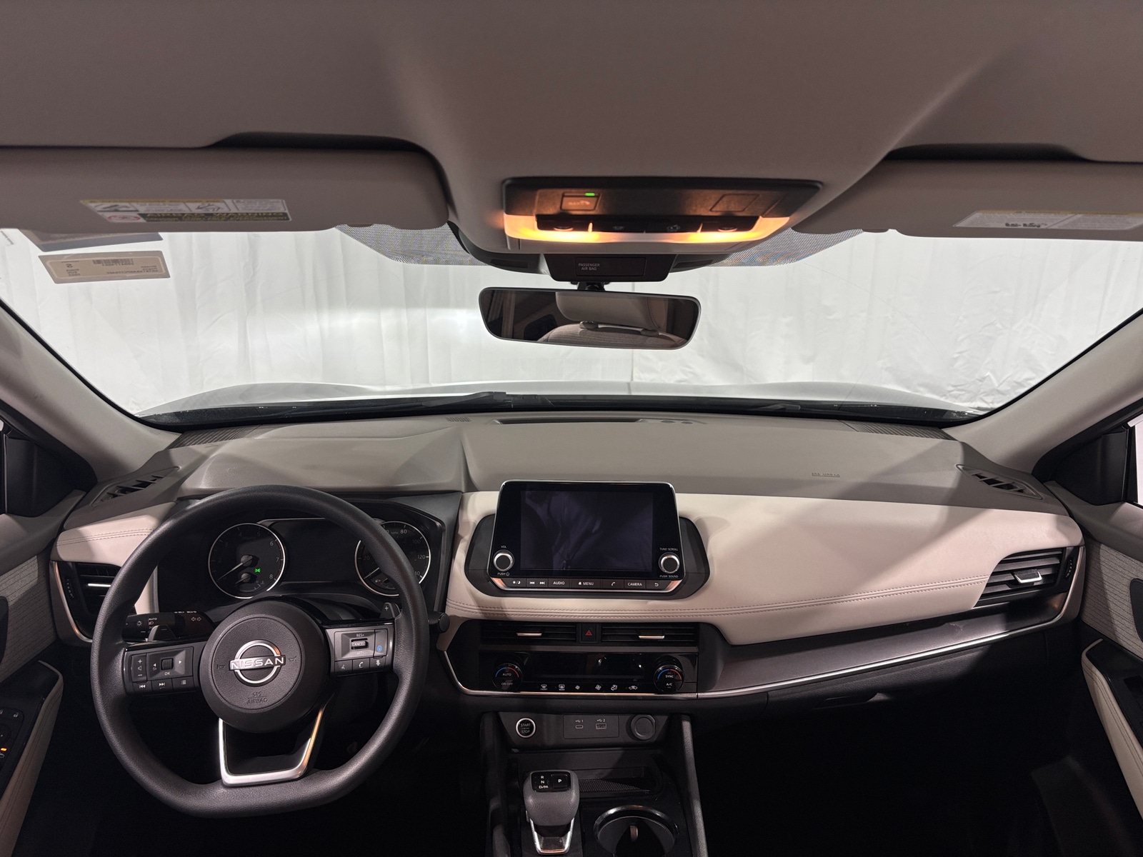 Thumbnail: 2023 Nissan Rogue - 3