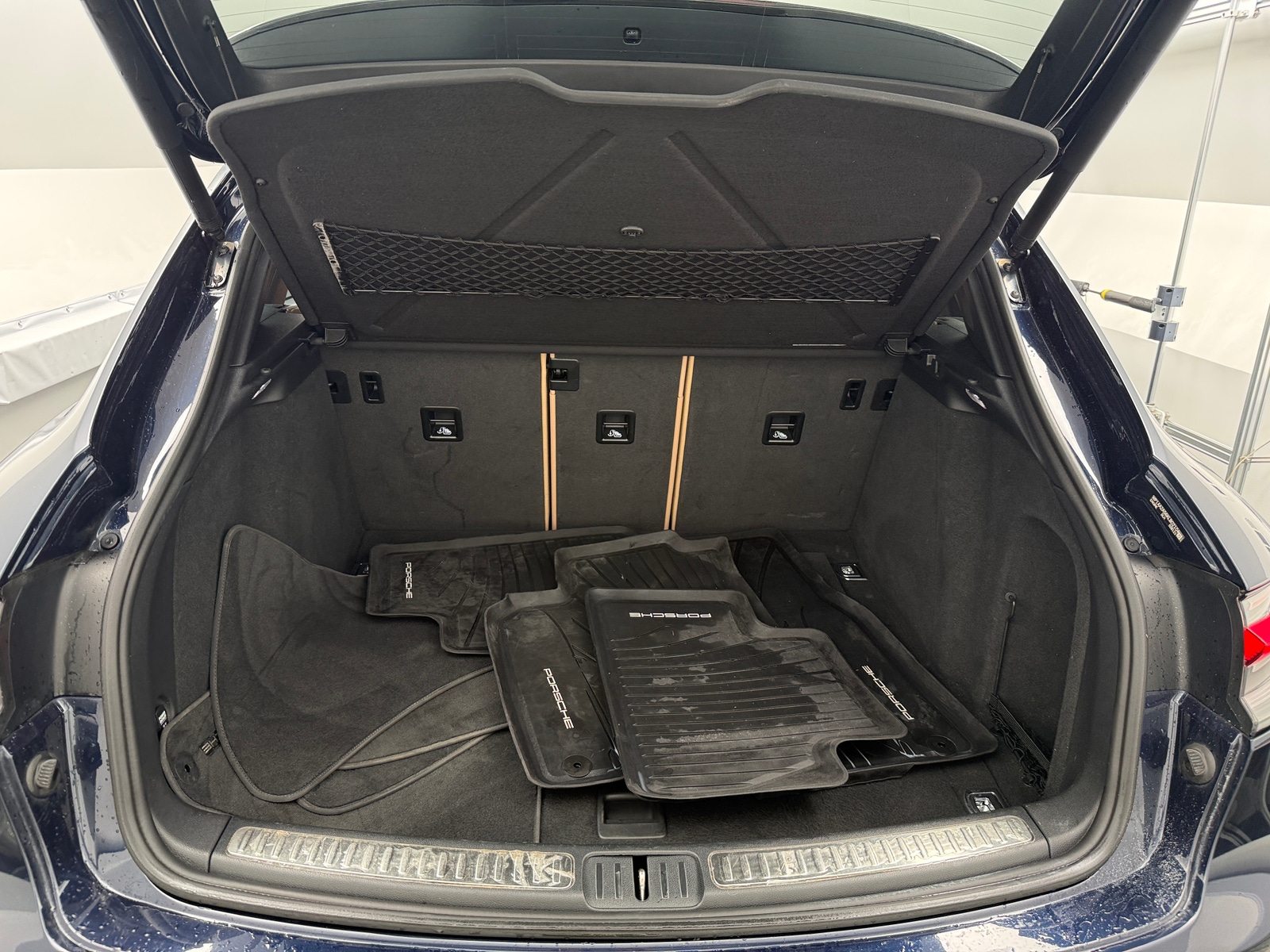 Thumbnail: 2019 Porsche Macan - 6