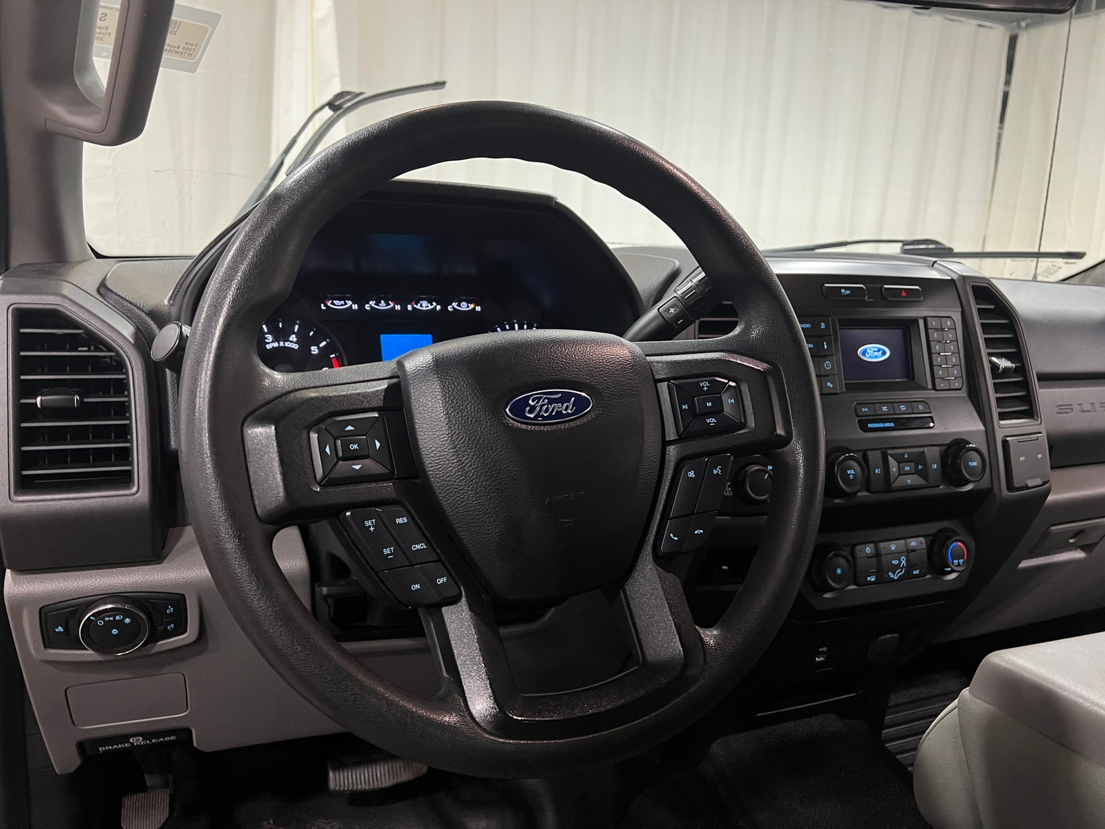 Thumbnail: 2020 Ford Econoline - 5
