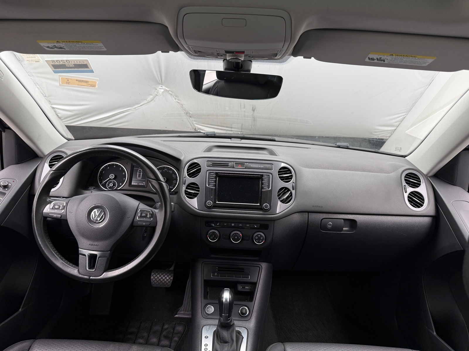 Thumbnail: 2017 Volkswagen Tiguan - 2