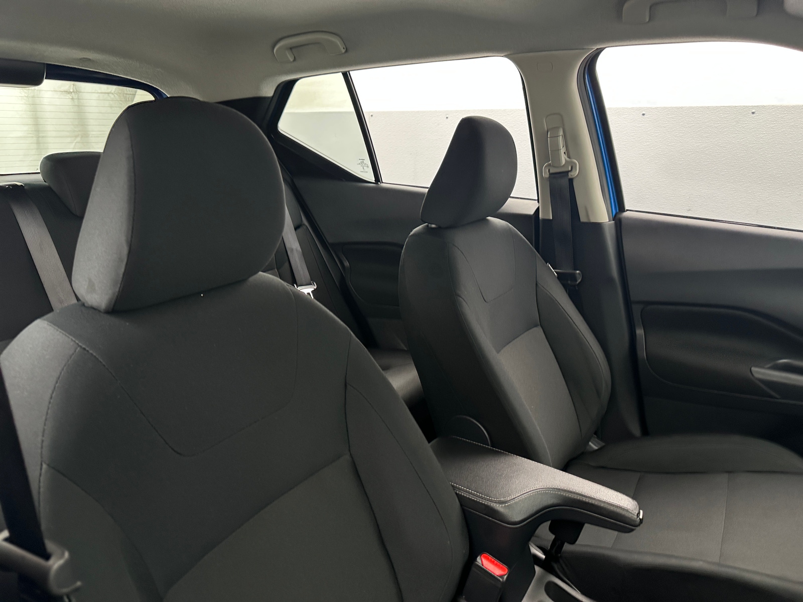 Thumbnail: 2025 Nissan Kicks - 2