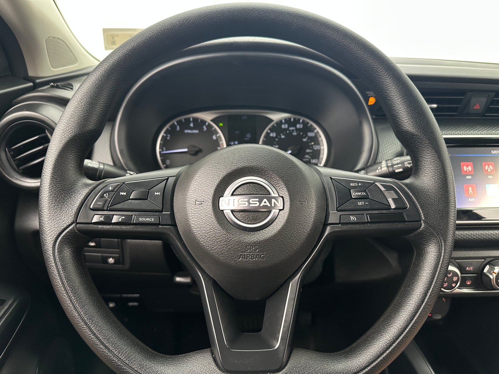 Thumbnail: 2025 Nissan Kicks - 5