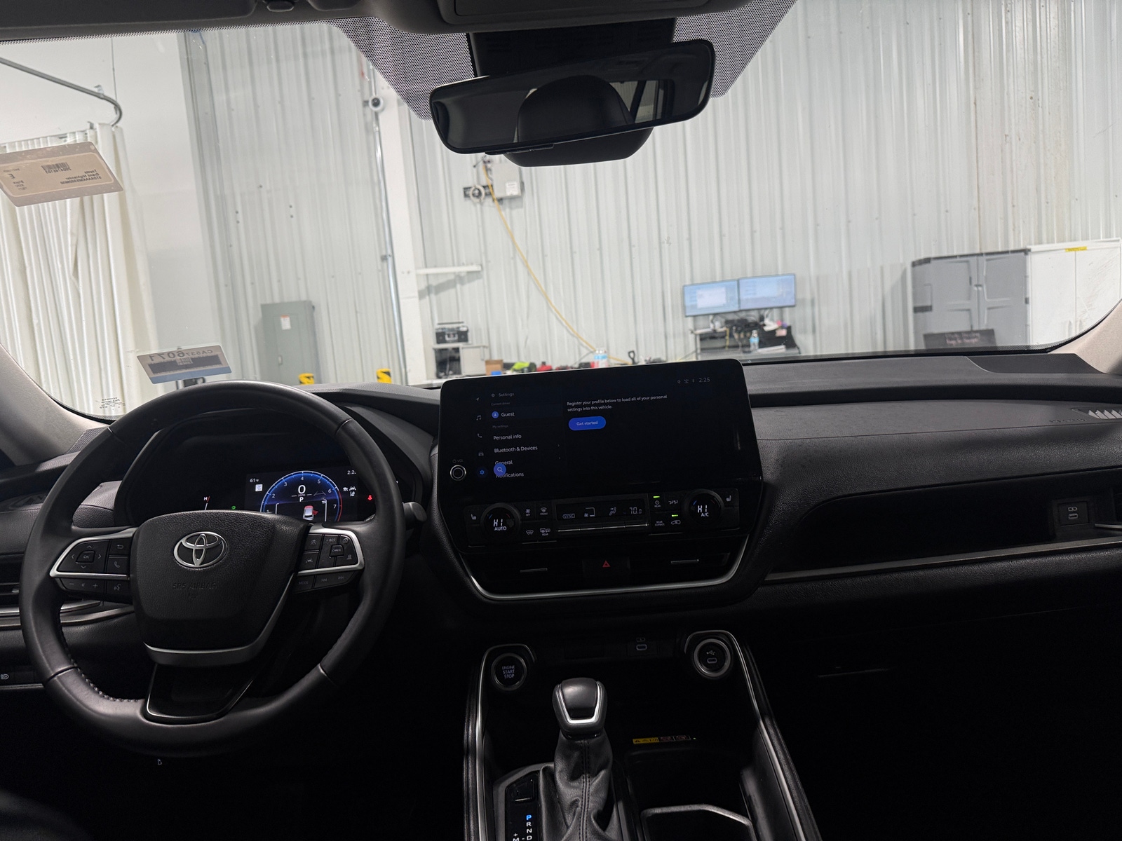 Thumbnail: 2025 Toyota Grand Highlander - 3