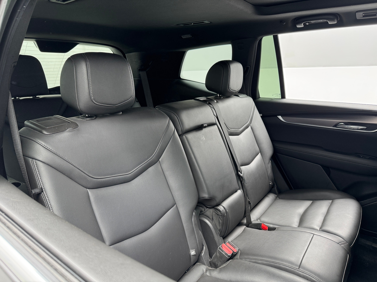Thumbnail: 2023 Cadillac XT6 - 5