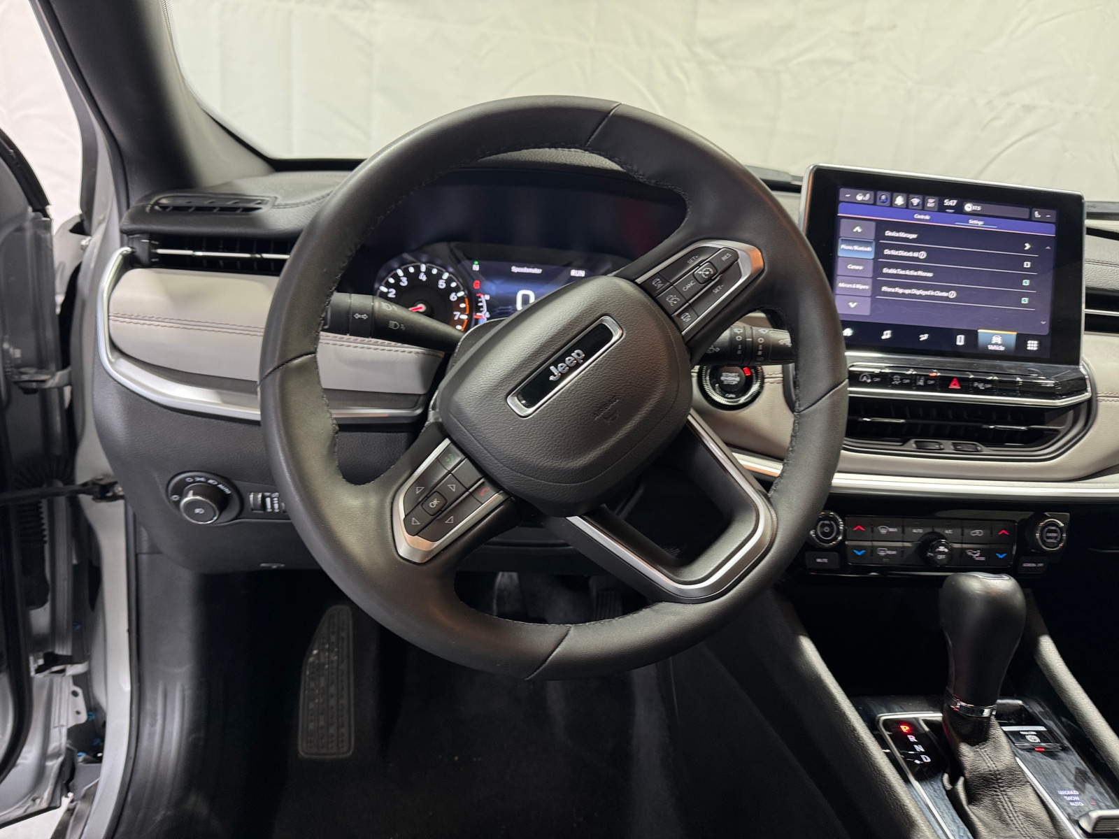 Thumbnail: 2025 Jeep Compass - 4