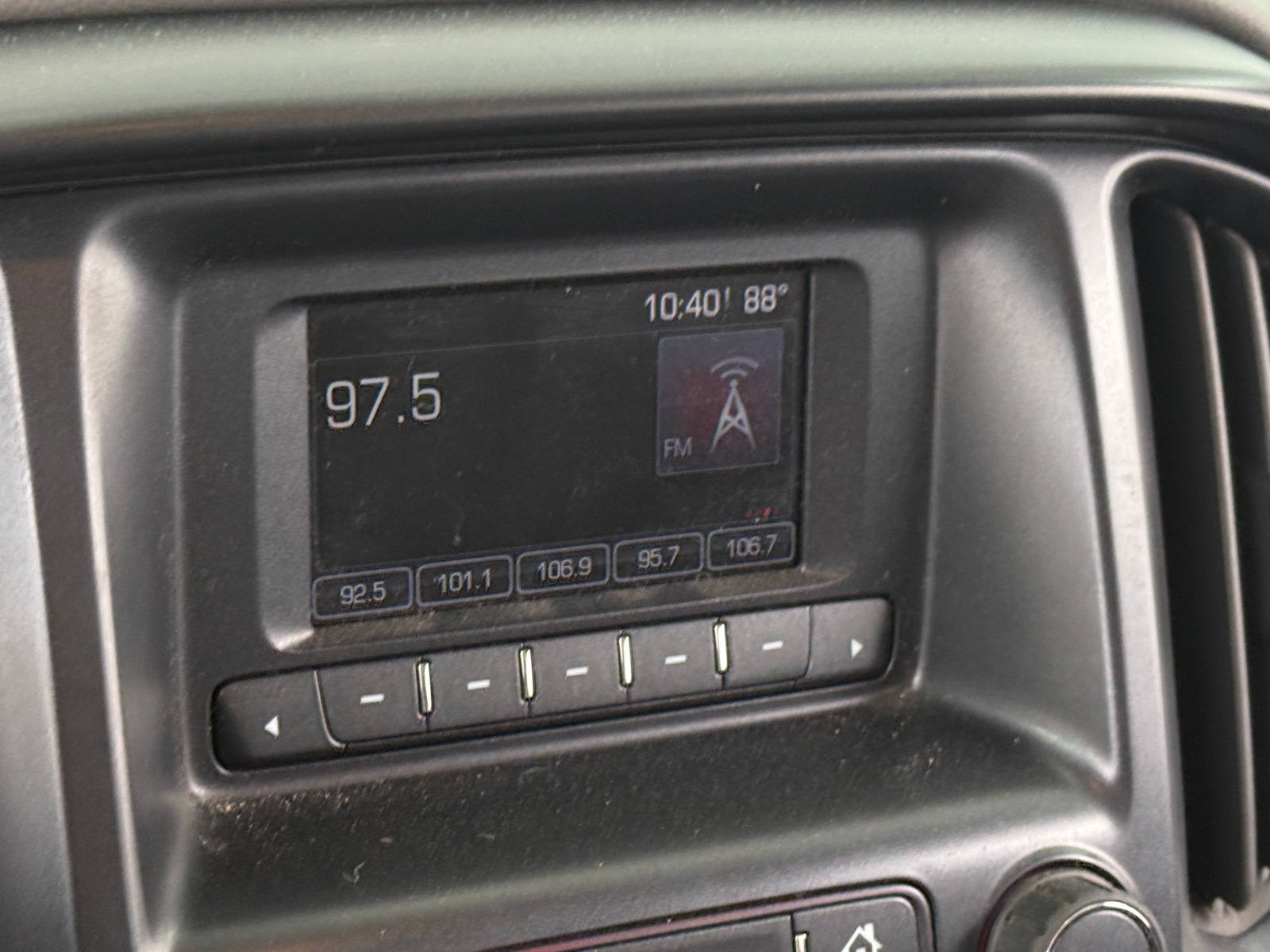 Thumbnail: 2016 GMC Canyon - 4