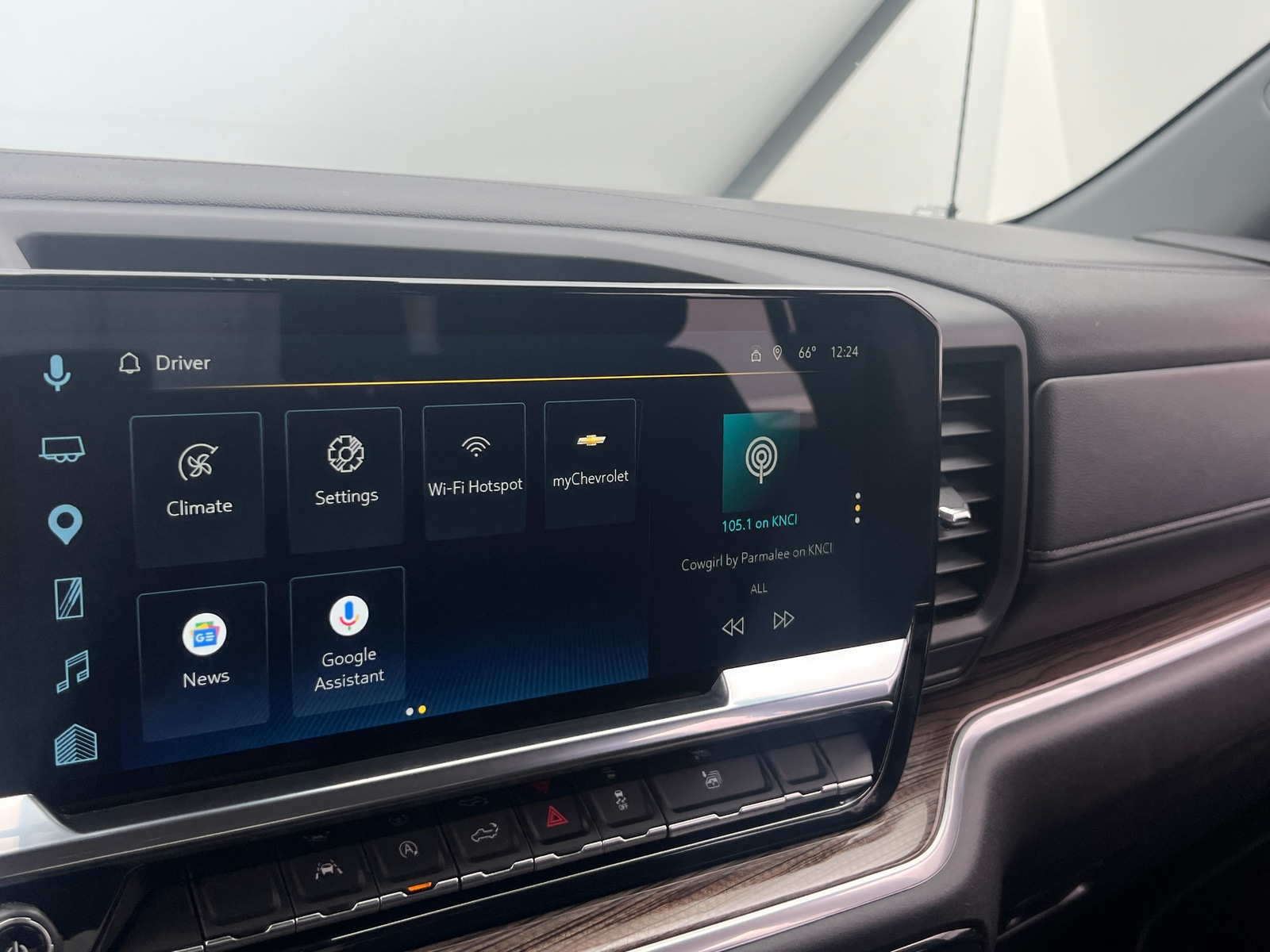 Thumbnail: 2026 Chevrolet Silverado 1500 - 4