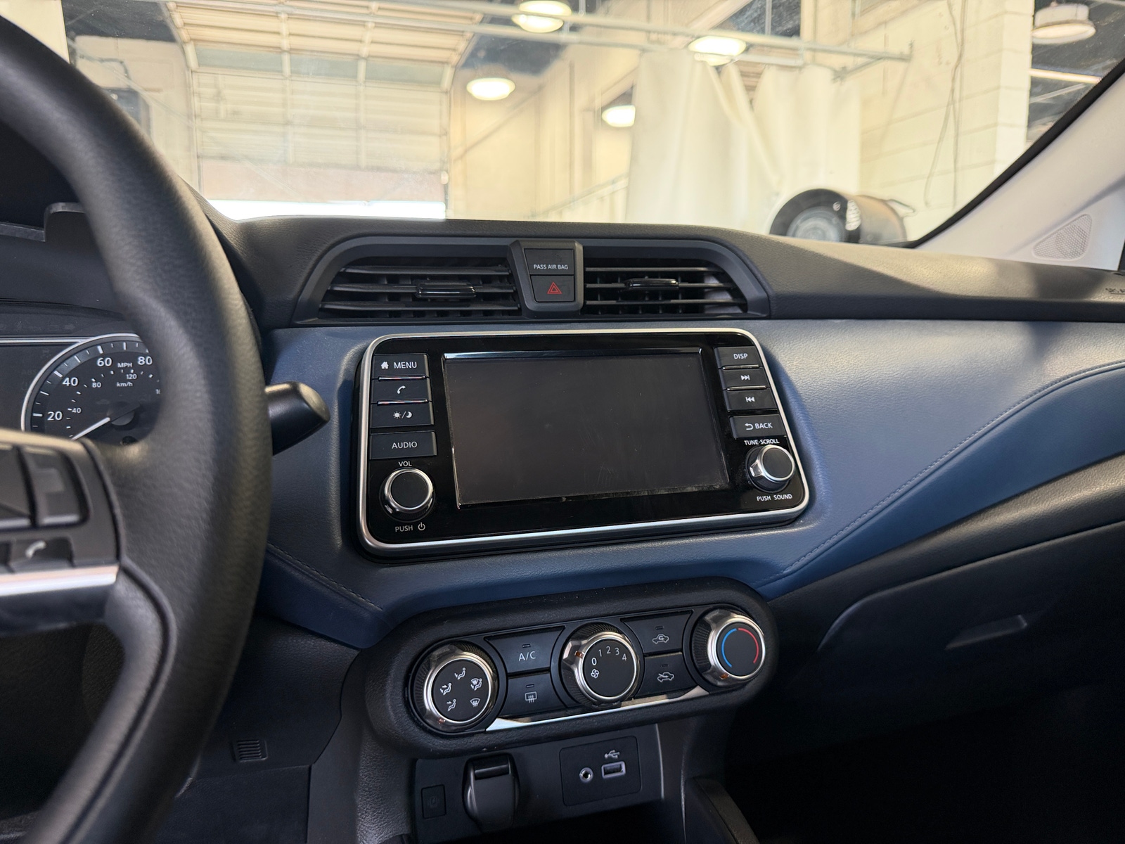 Thumbnail: 2025 Nissan Versa - 4