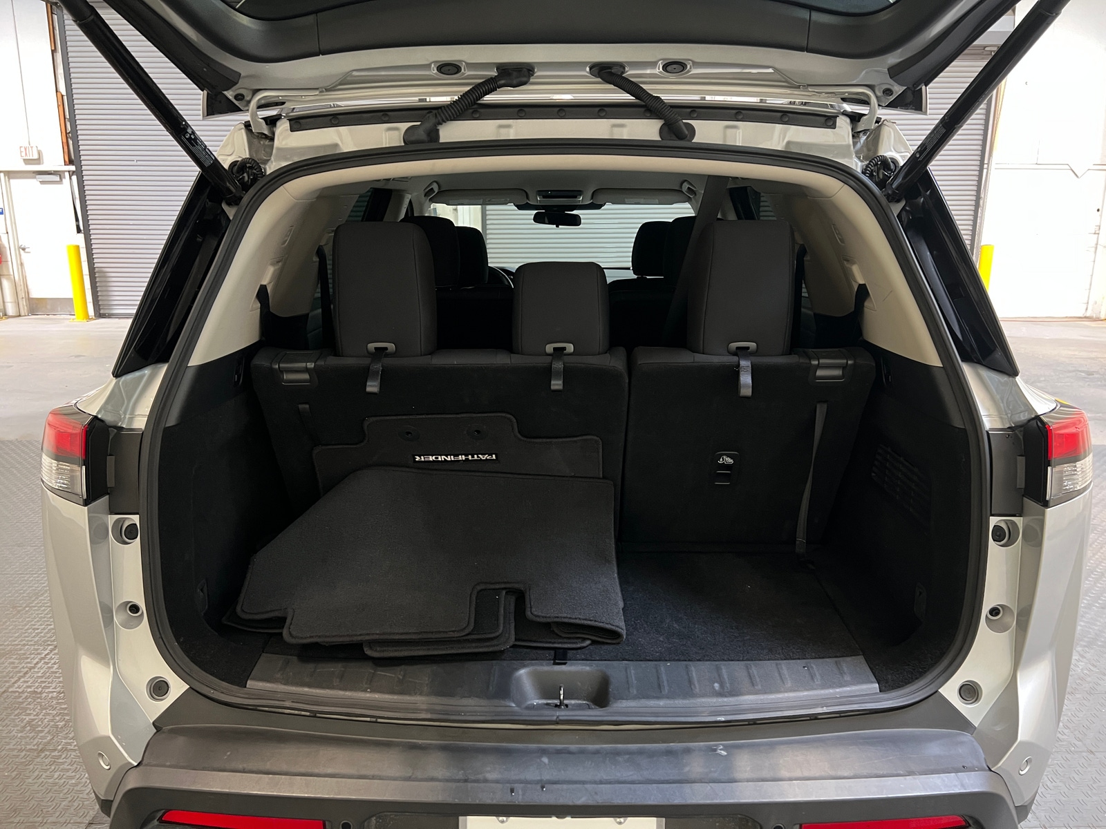 Thumbnail: 2025 Nissan Pathfinder - 7