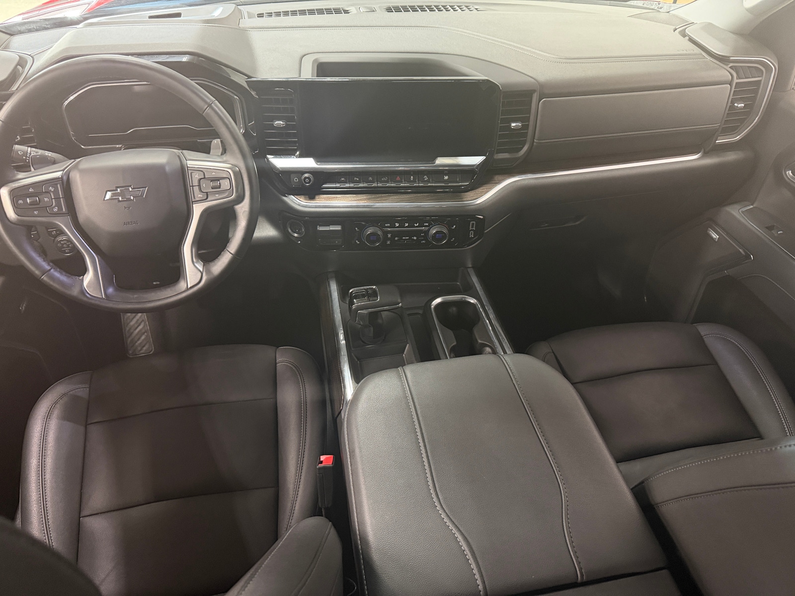 Thumbnail: 2024 Chevrolet Silverado 1500 - 2