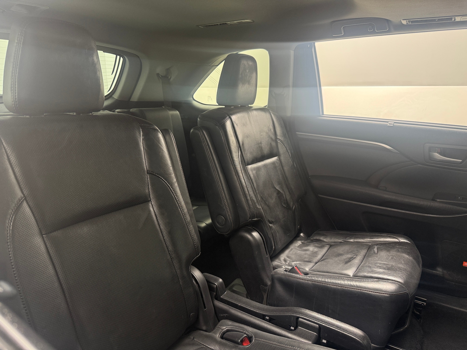 Thumbnail: 2015 Toyota Highlander - 5