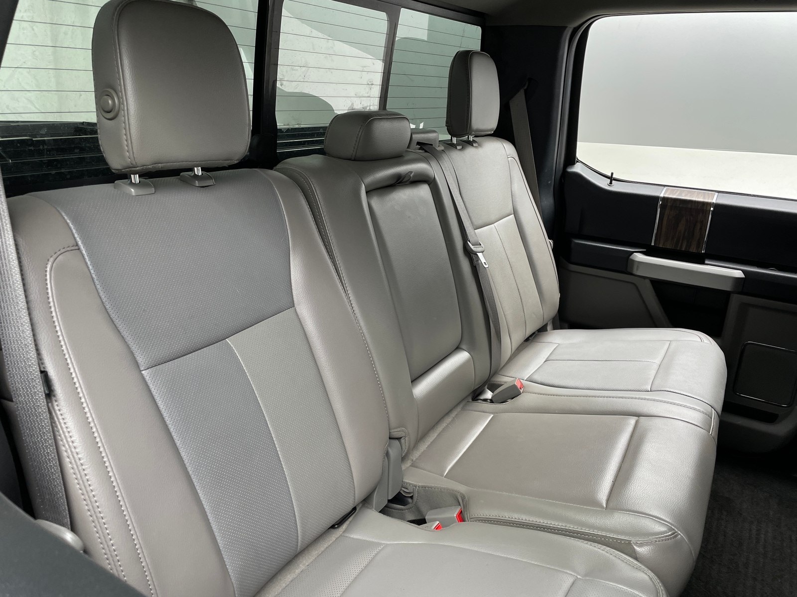 Thumbnail: 2018 Ford Econoline - 5