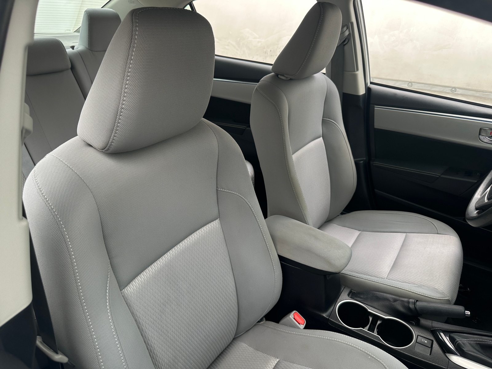 Thumbnail: 2014 Toyota Corolla - 2