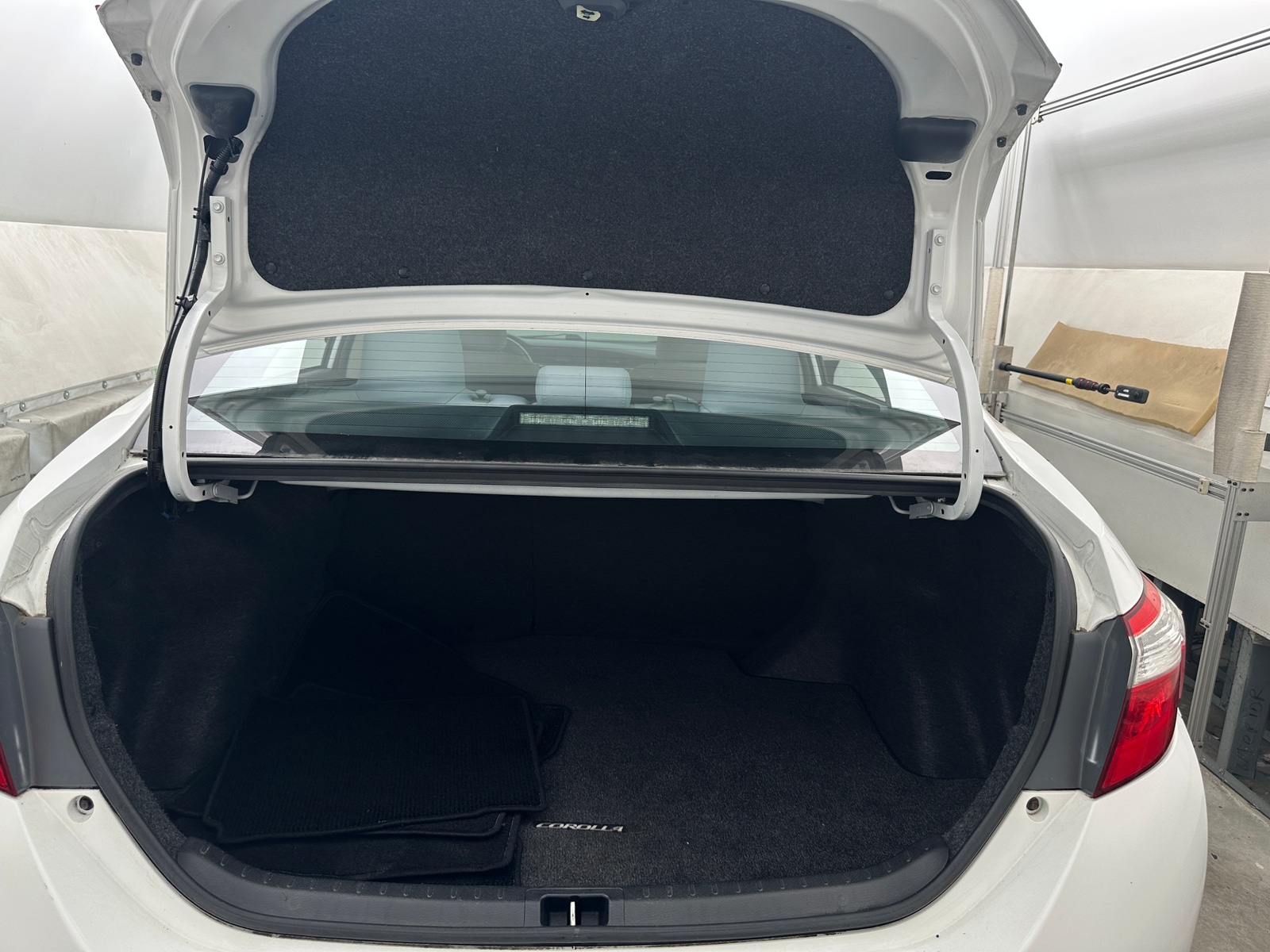 Thumbnail: 2014 Toyota Corolla - 7