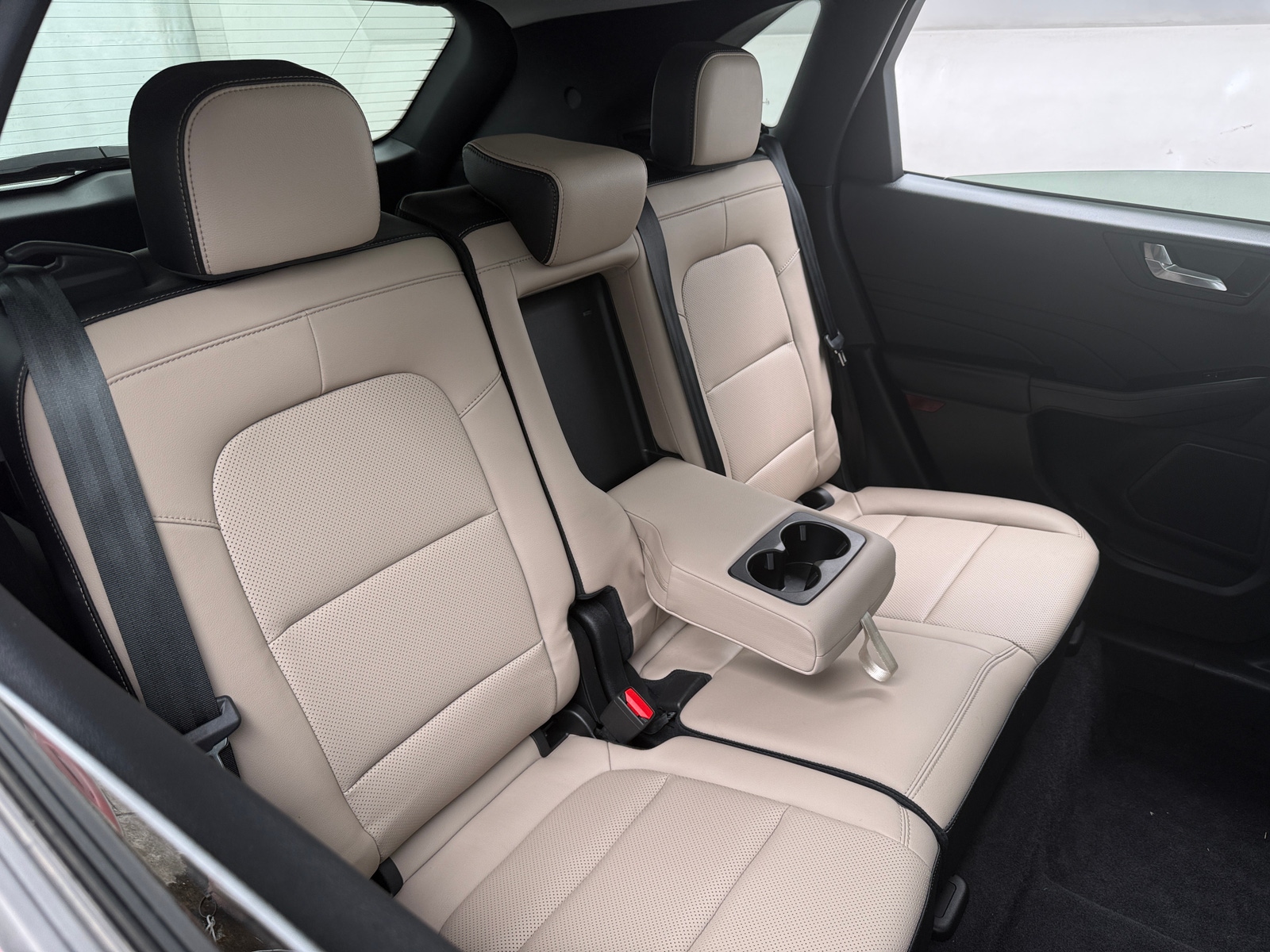 Thumbnail: 2021 Ford Escape - 5
