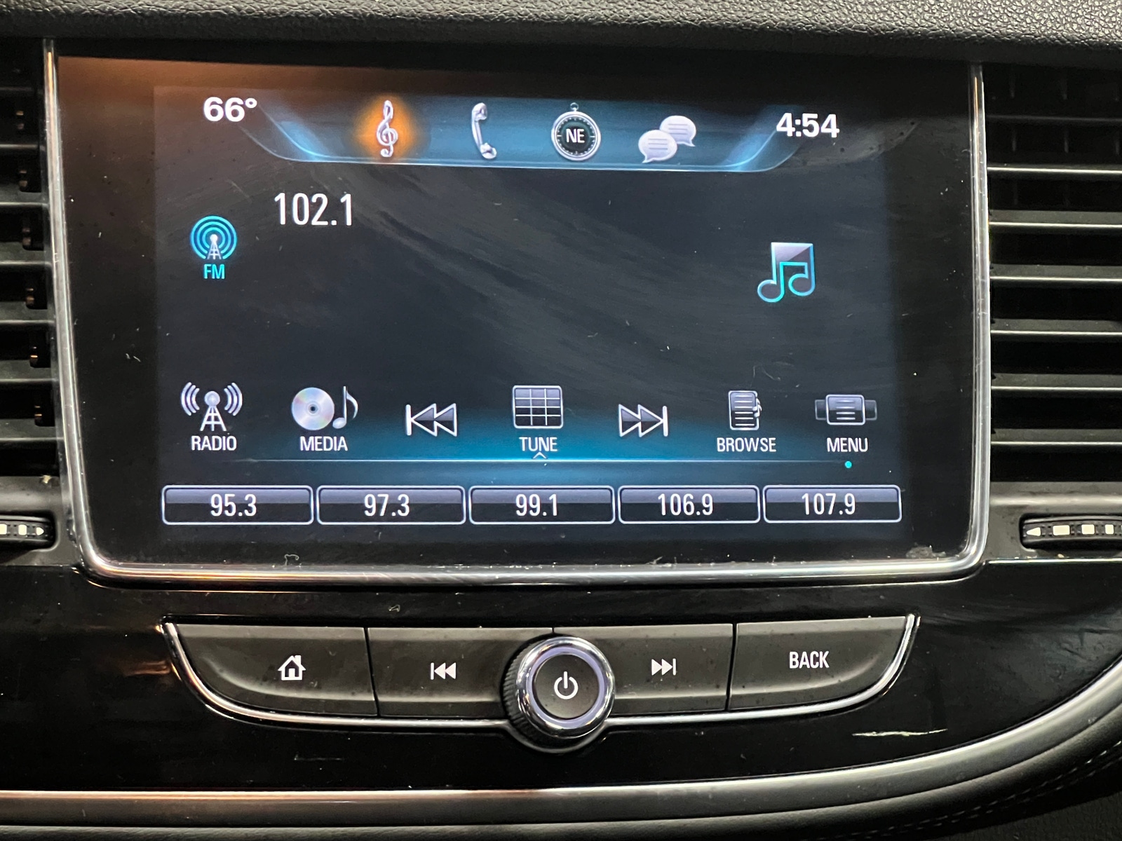 Thumbnail: 2017 Buick Encore - 3