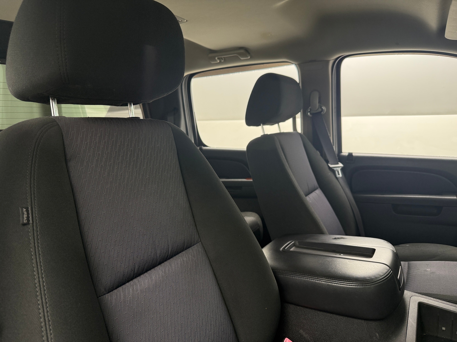 Thumbnail: 2011 Chevrolet Avalanche 1500 - 2