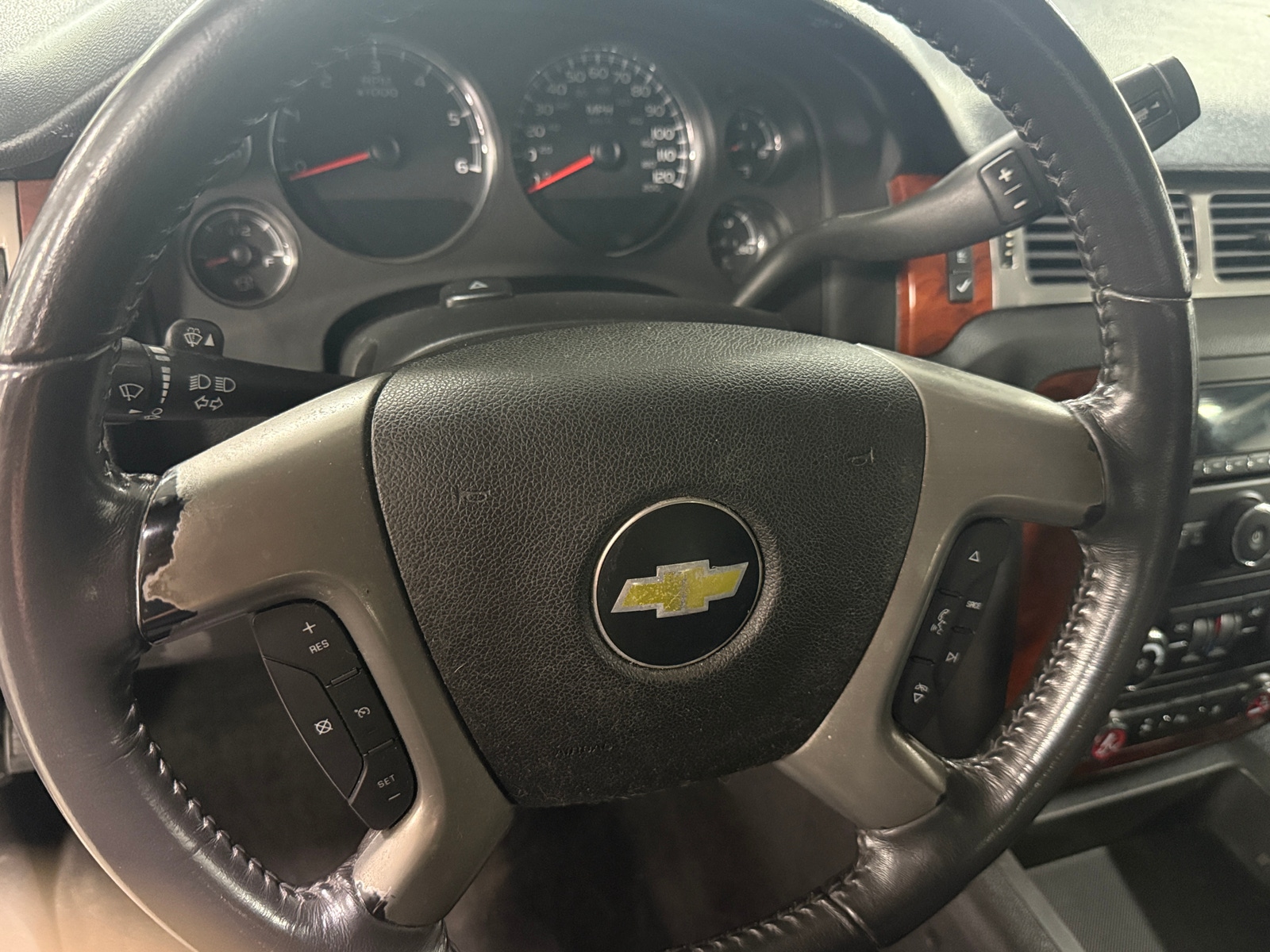 Thumbnail: 2011 Chevrolet Avalanche 1500 - 5