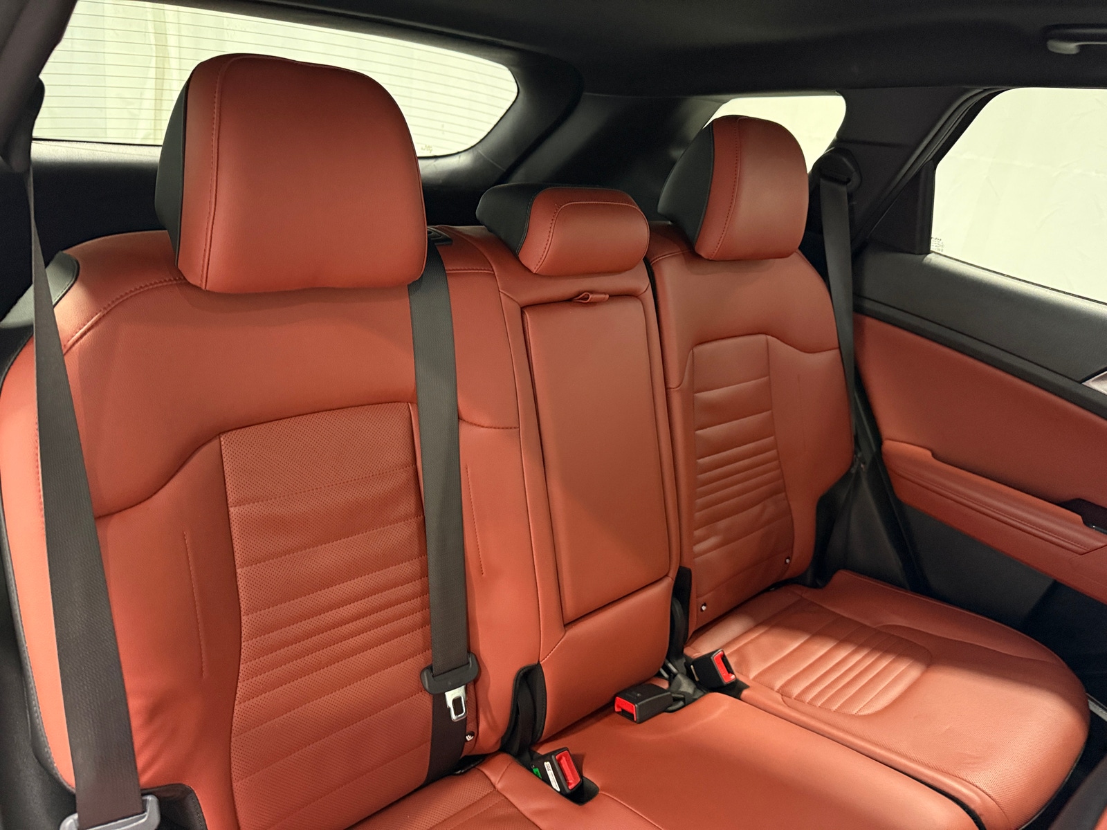 Thumbnail: 2023 Kia Sportage - 5