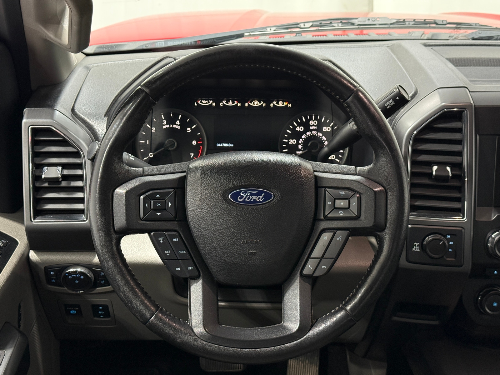 Thumbnail: 2018 Ford Econoline - 5