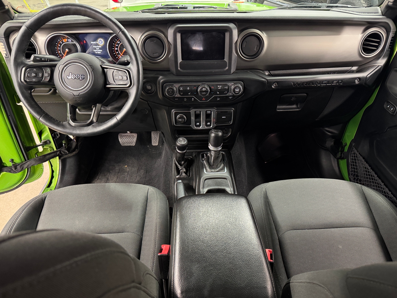 Thumbnail: 2018 Jeep Wrangler - 3