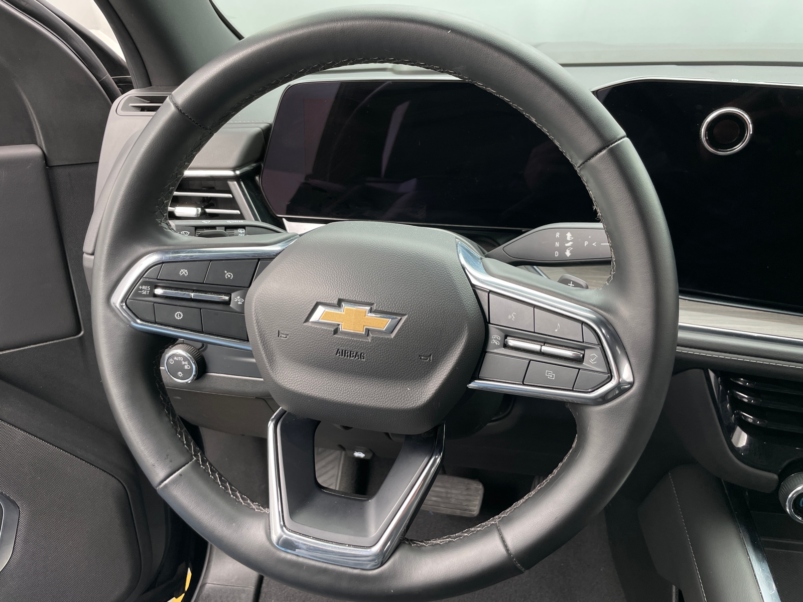 Thumbnail: 2025 Chevrolet Tahoe - 4