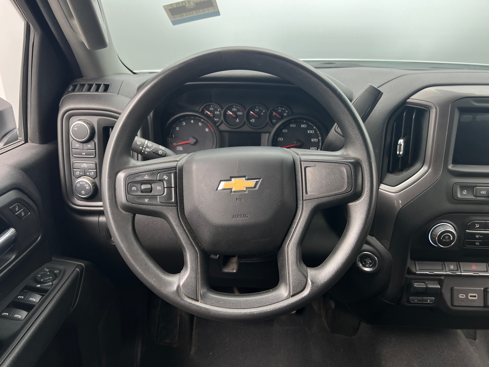 Thumbnail: 2024 Chevrolet Silverado 2500 - 5