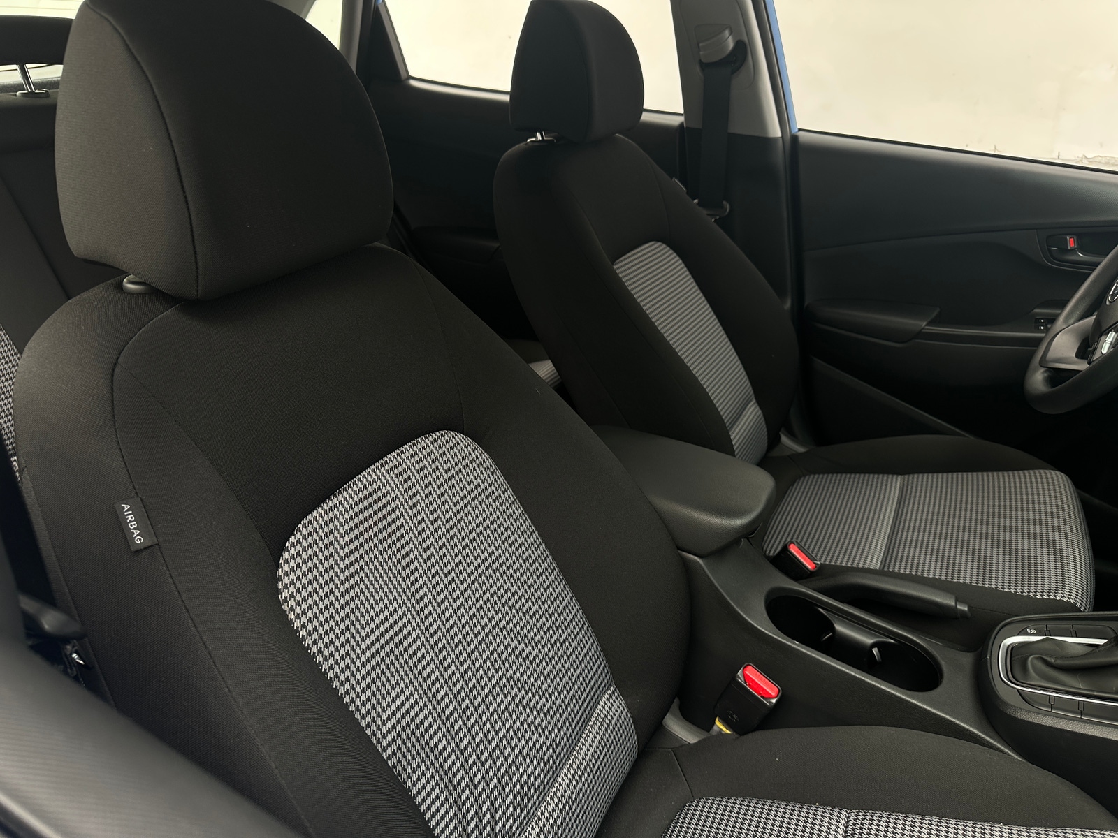 Thumbnail: 2022 Hyundai Kona - 2
