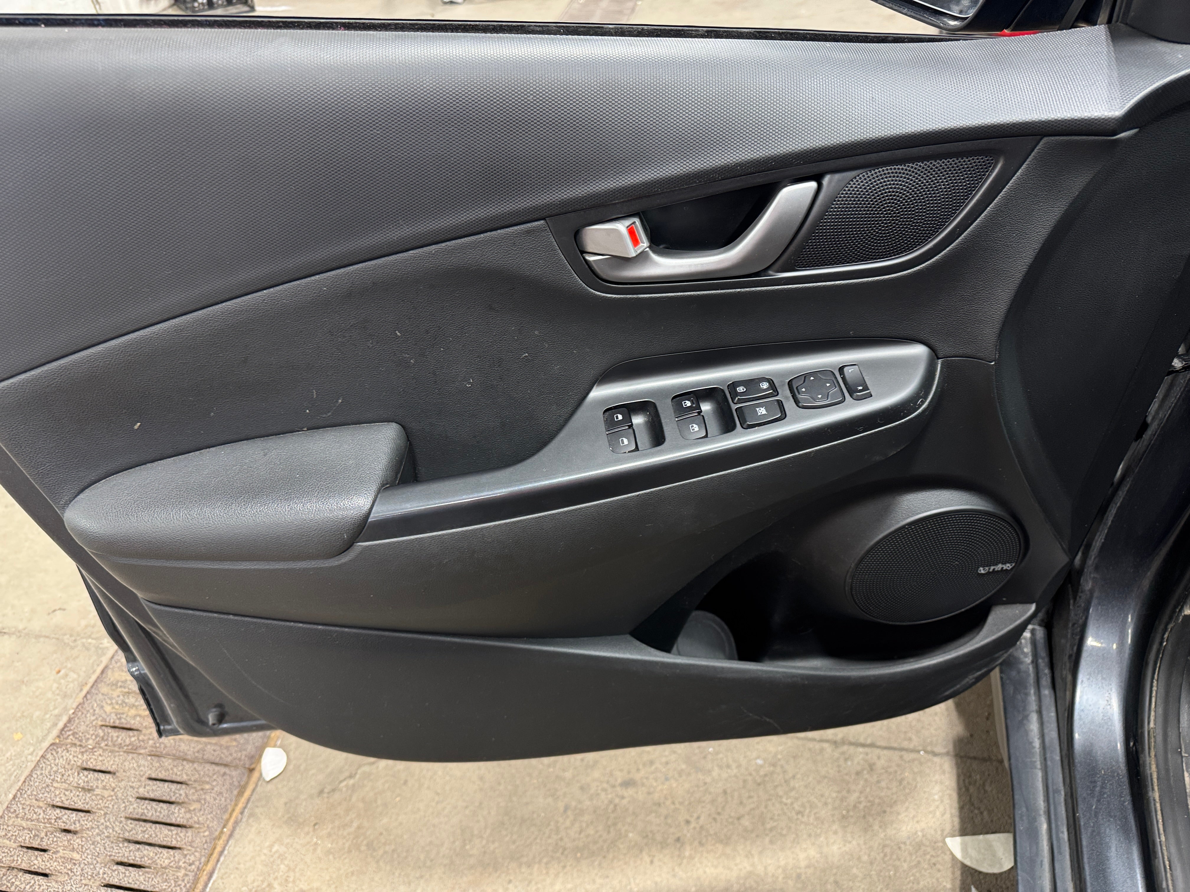Used 2019 Hyundai Kona Ultimate with VIN KM8K5CA53KU366872 for sale in Auburn, WA