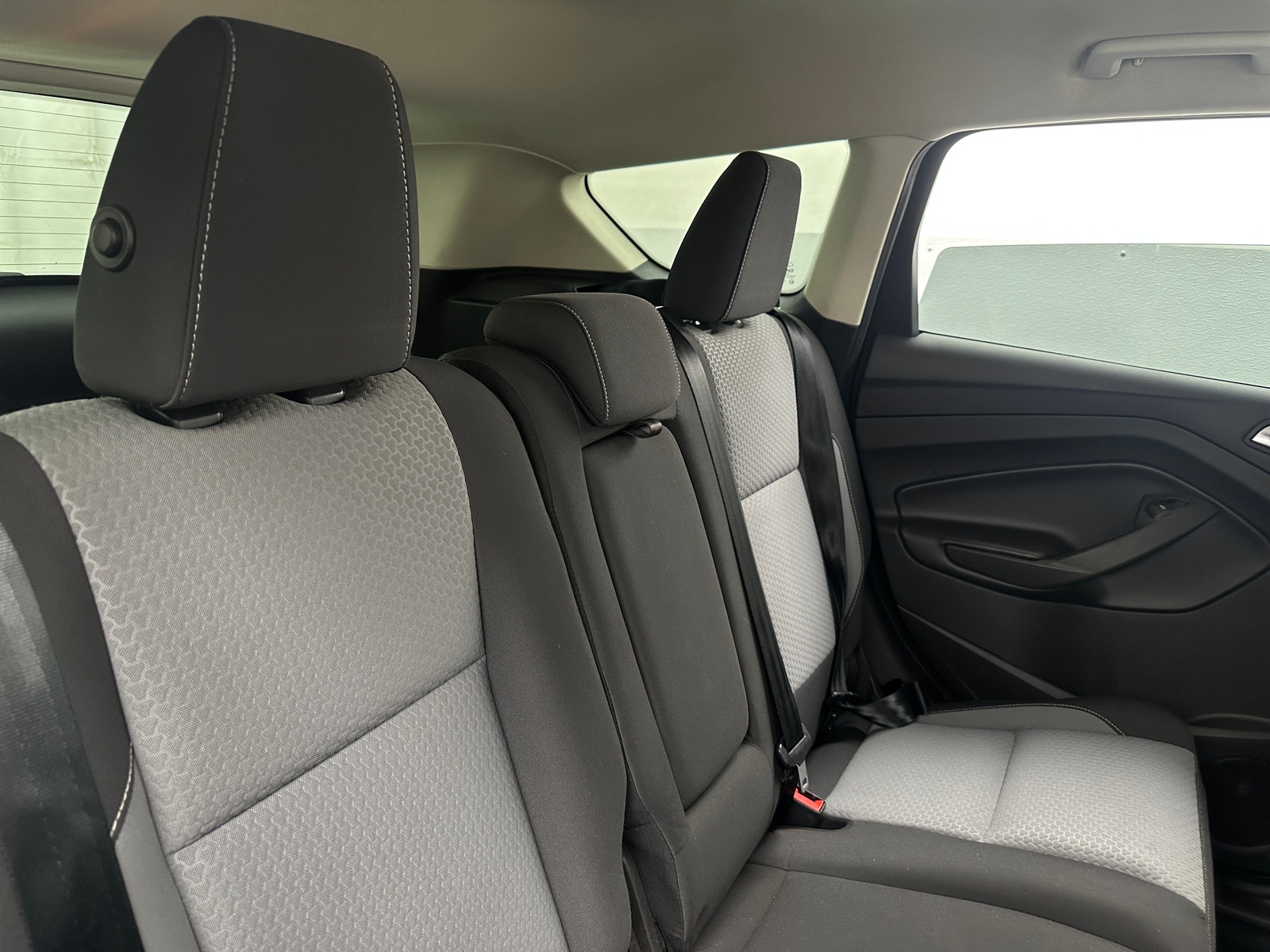 Thumbnail: 2017 Ford Escape - 6