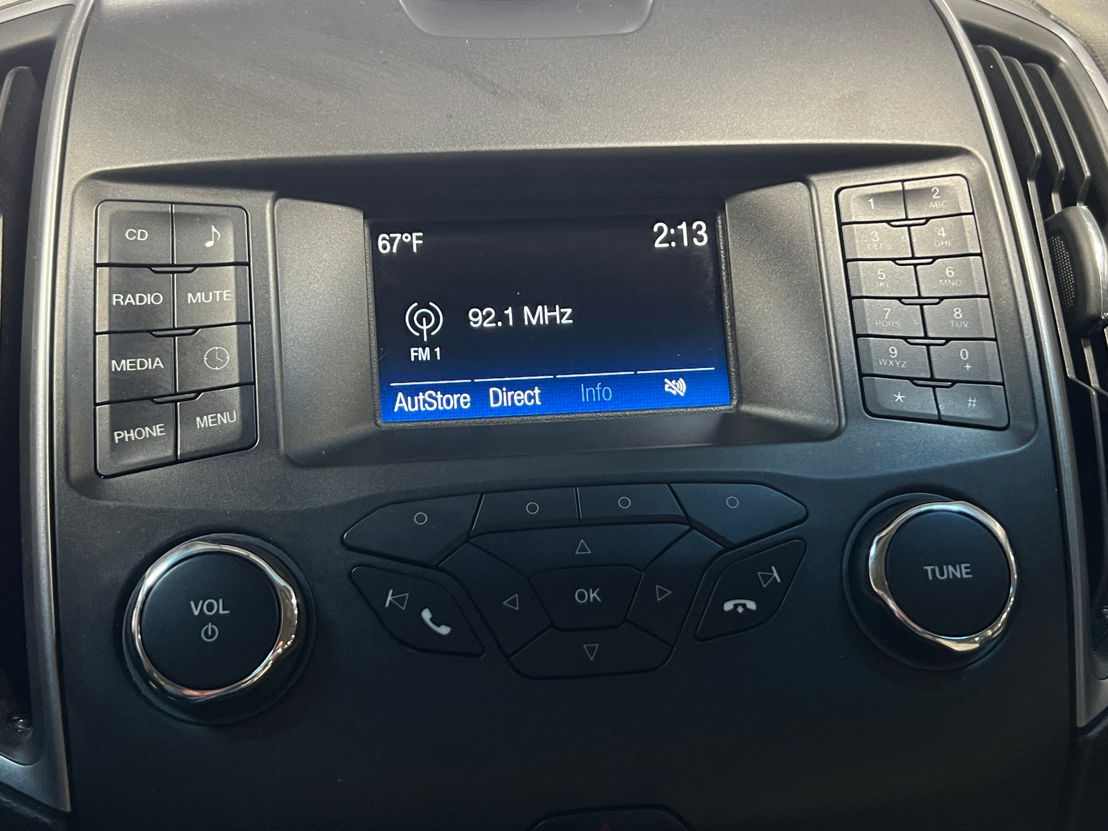 Thumbnail: 2017 Ford Edge - 4