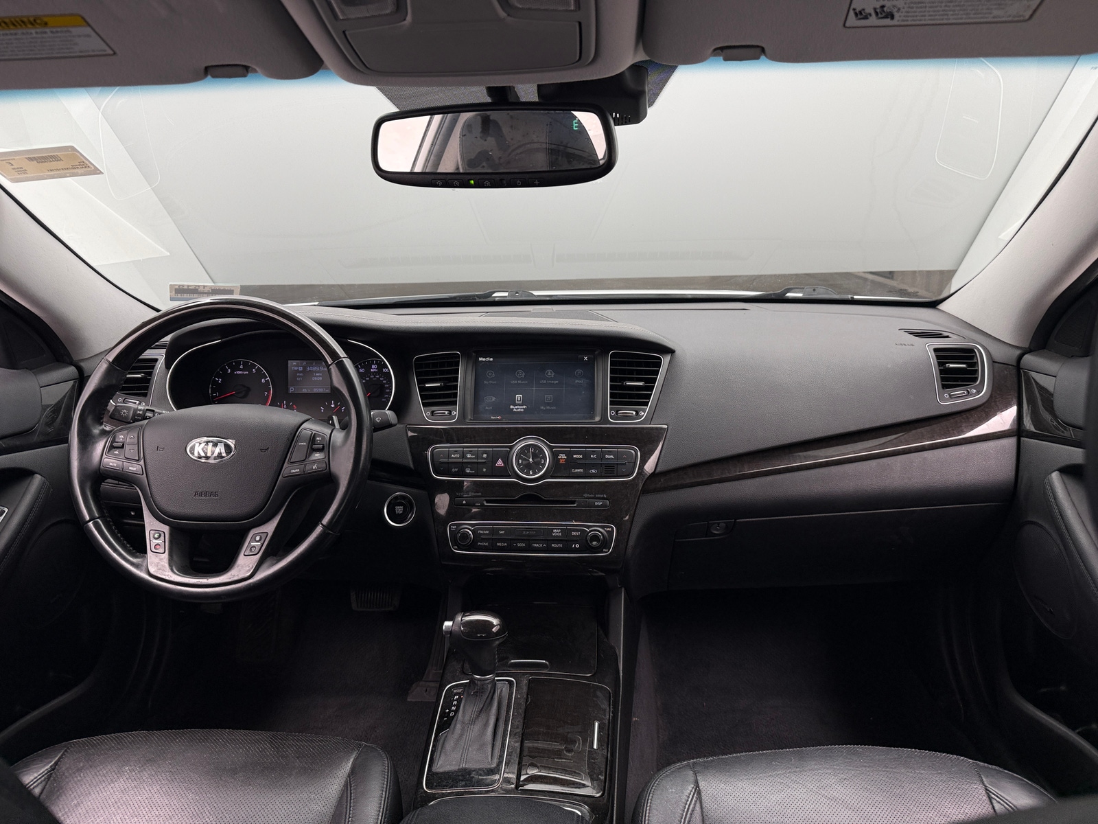Thumbnail: 2014 Kia Cadenza - 2
