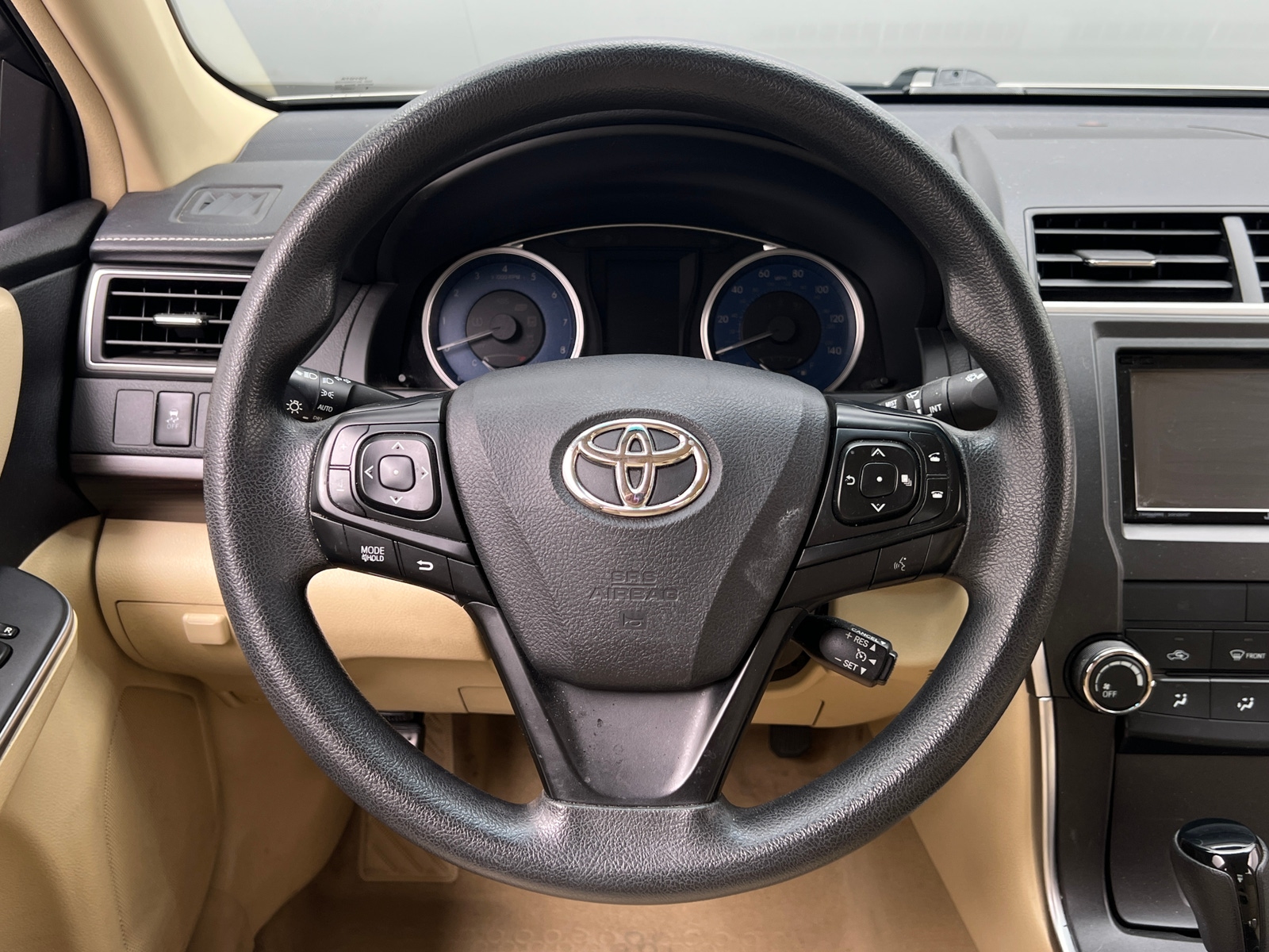 Thumbnail: 2016 Toyota Camry - 5
