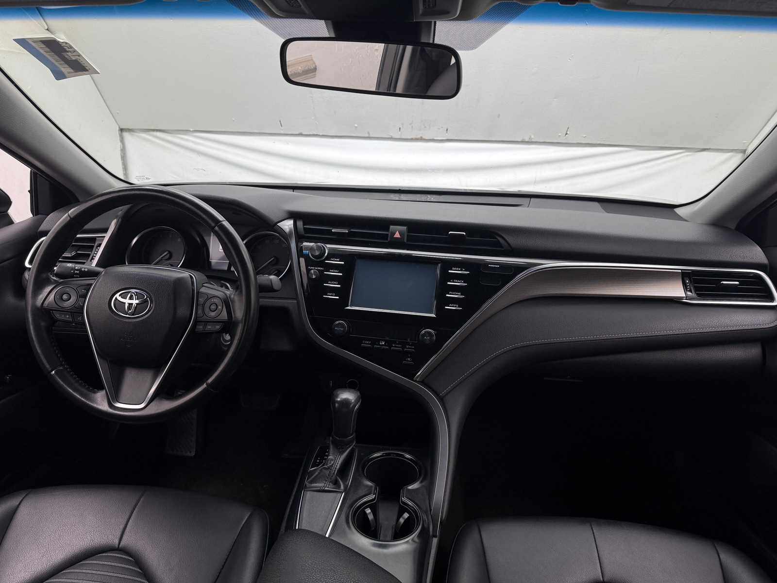 Thumbnail: 2018 Toyota Camry - 3