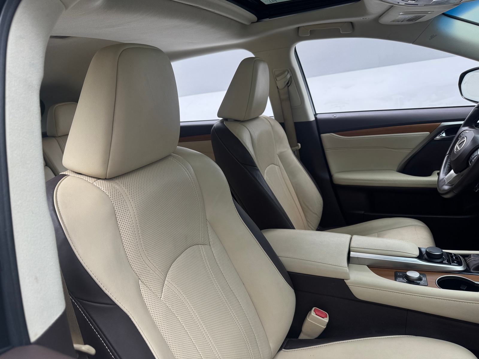 Thumbnail: 2016 Lexus RX - 2