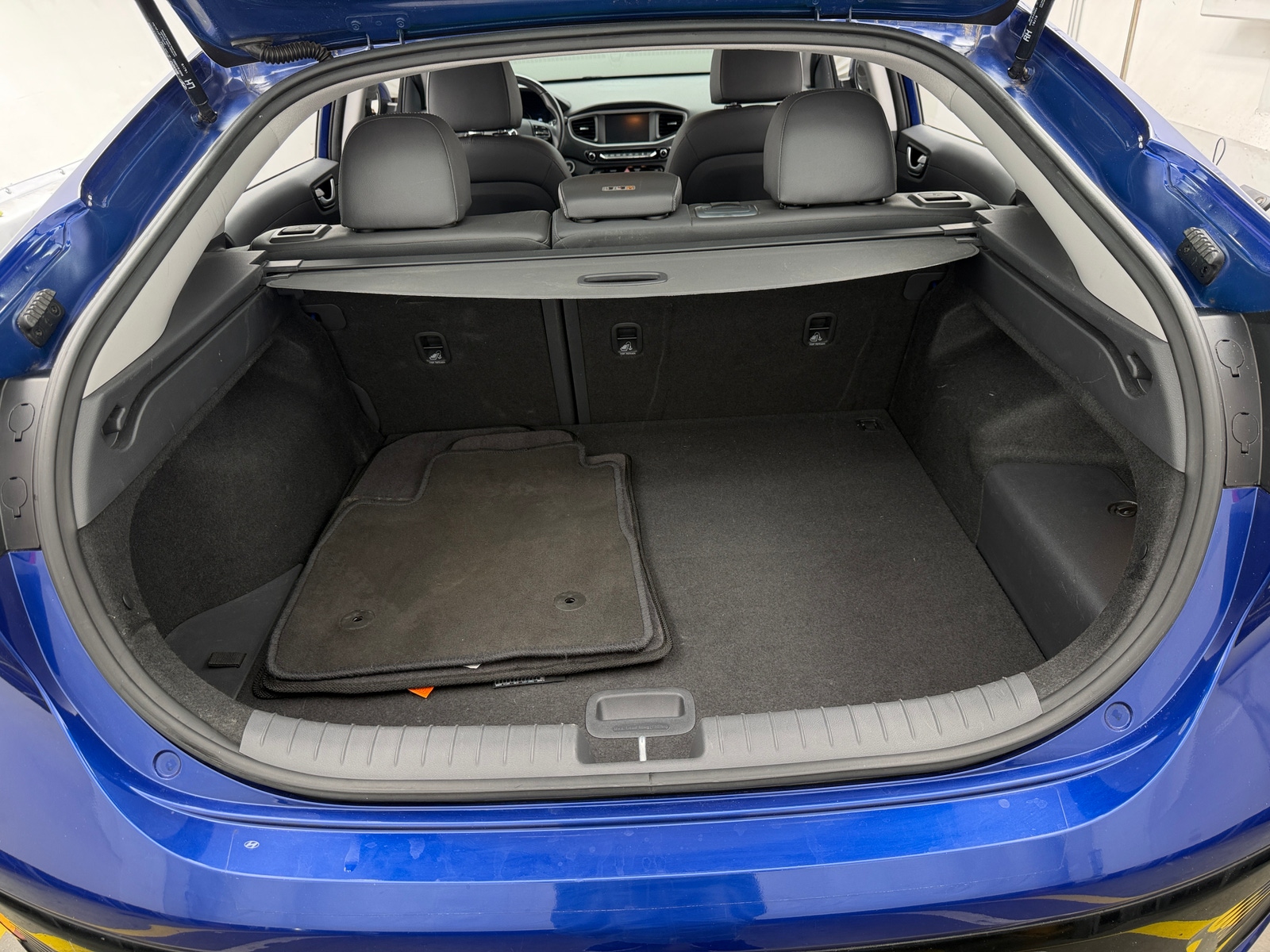 Thumbnail: 2019 Hyundai Ioniq - 6