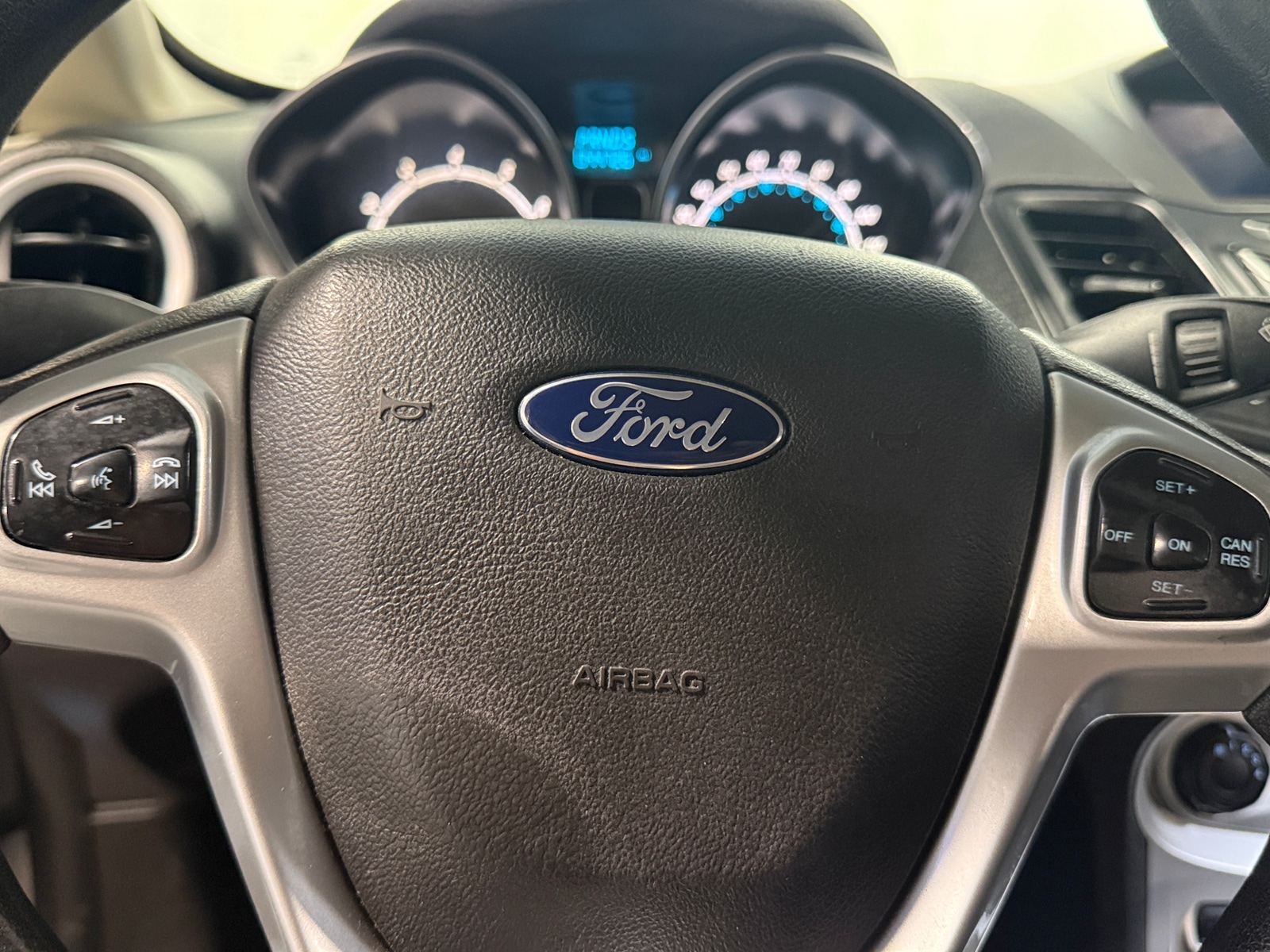 Thumbnail: 2019 Ford Fiesta - 5