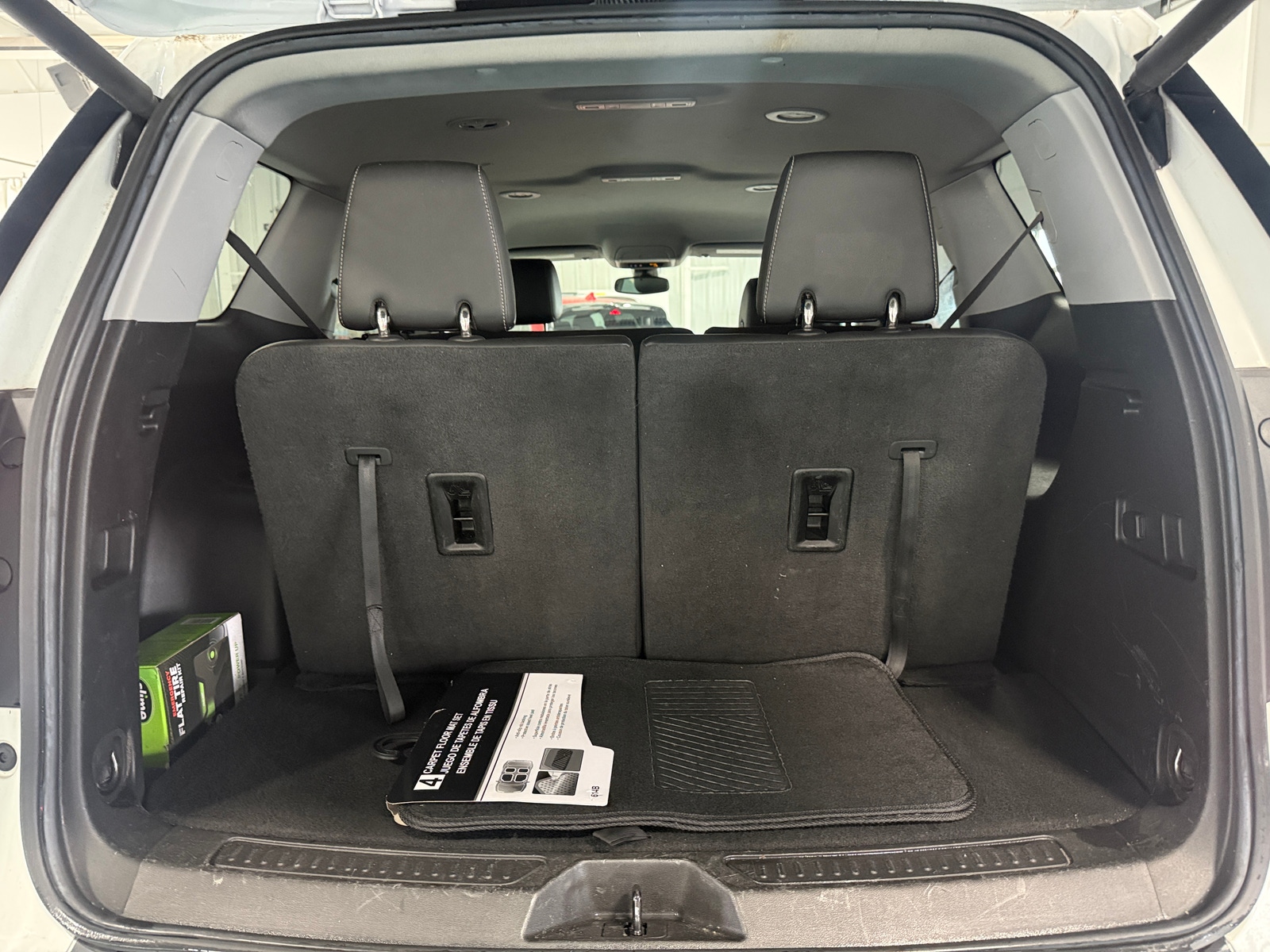 Thumbnail: 2023 GMC Acadia - 6