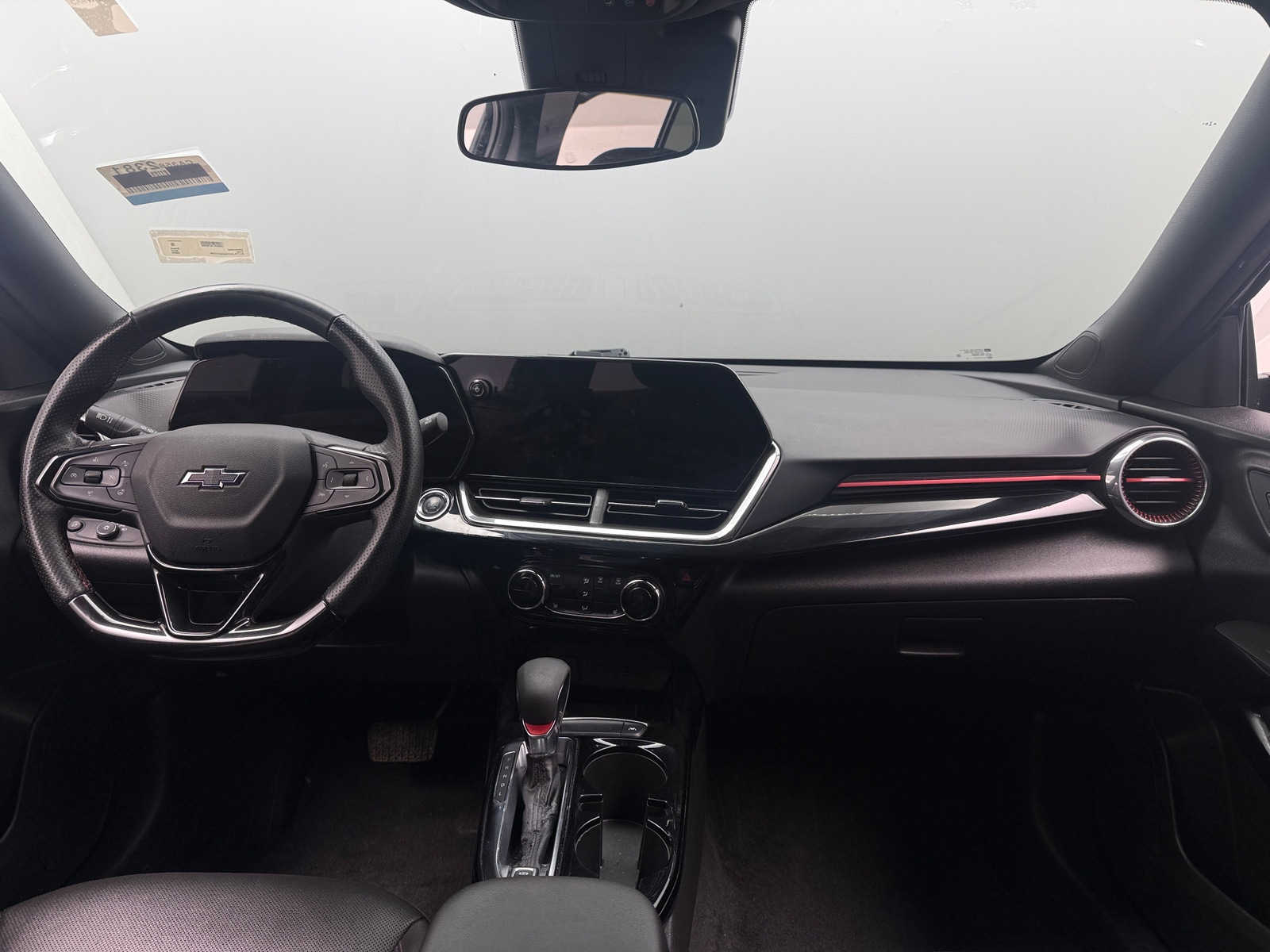 Thumbnail: 2025 Chevrolet Trax - 2