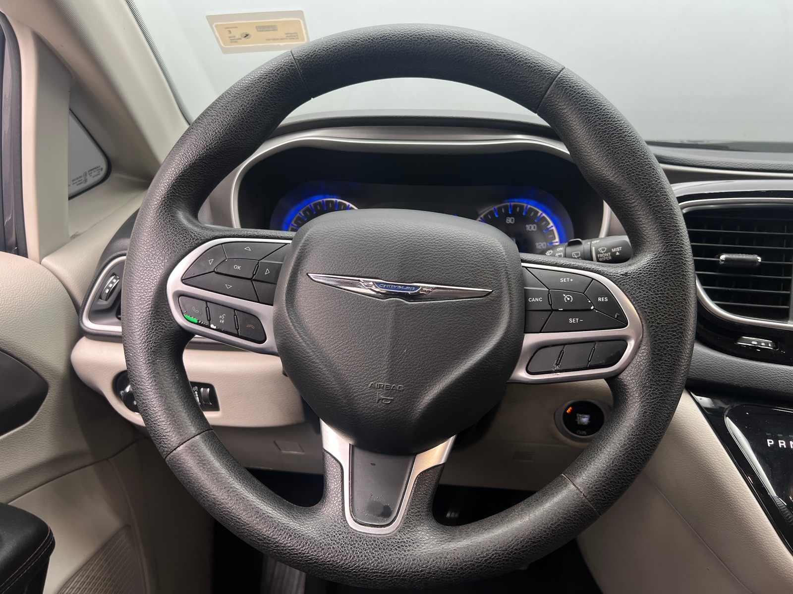 Thumbnail: 2020 Chrysler Pacifica - 5