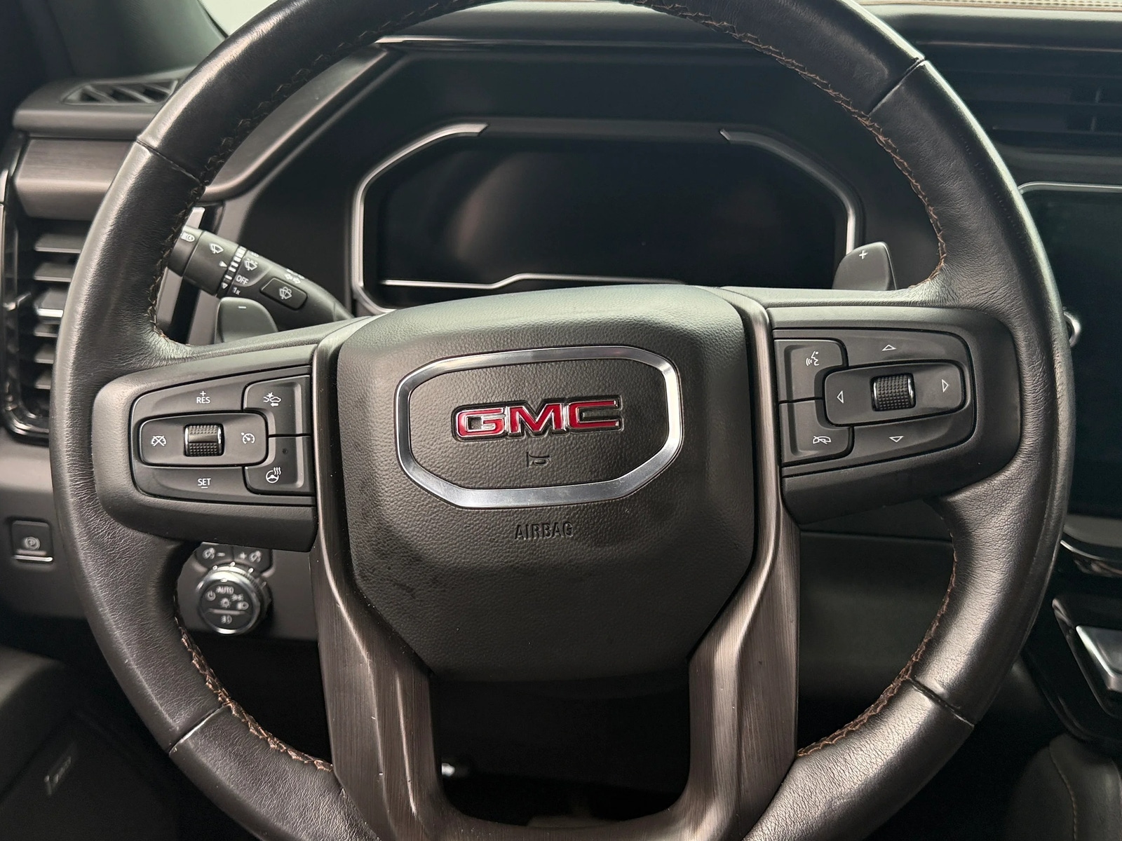 Thumbnail: 2022 GMC Sierra 1500 - 4