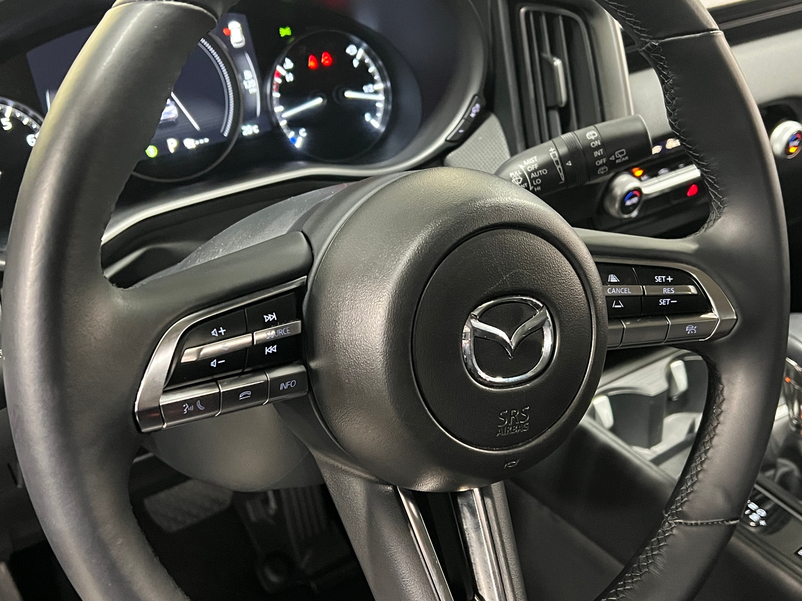 Thumbnail: 2025 Mazda CX-50 - 4