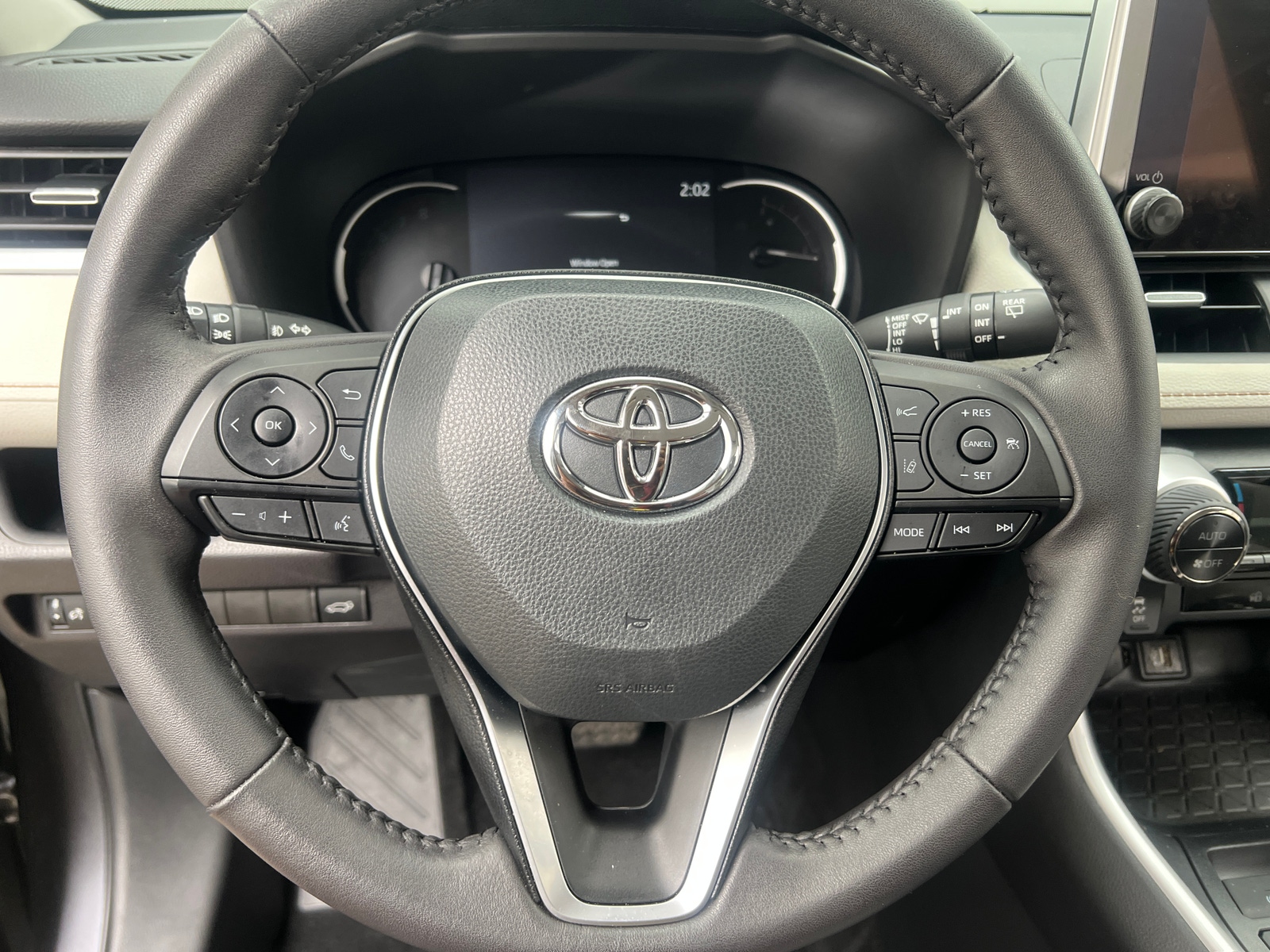 Thumbnail: 2025 Toyota RAV4 - 4