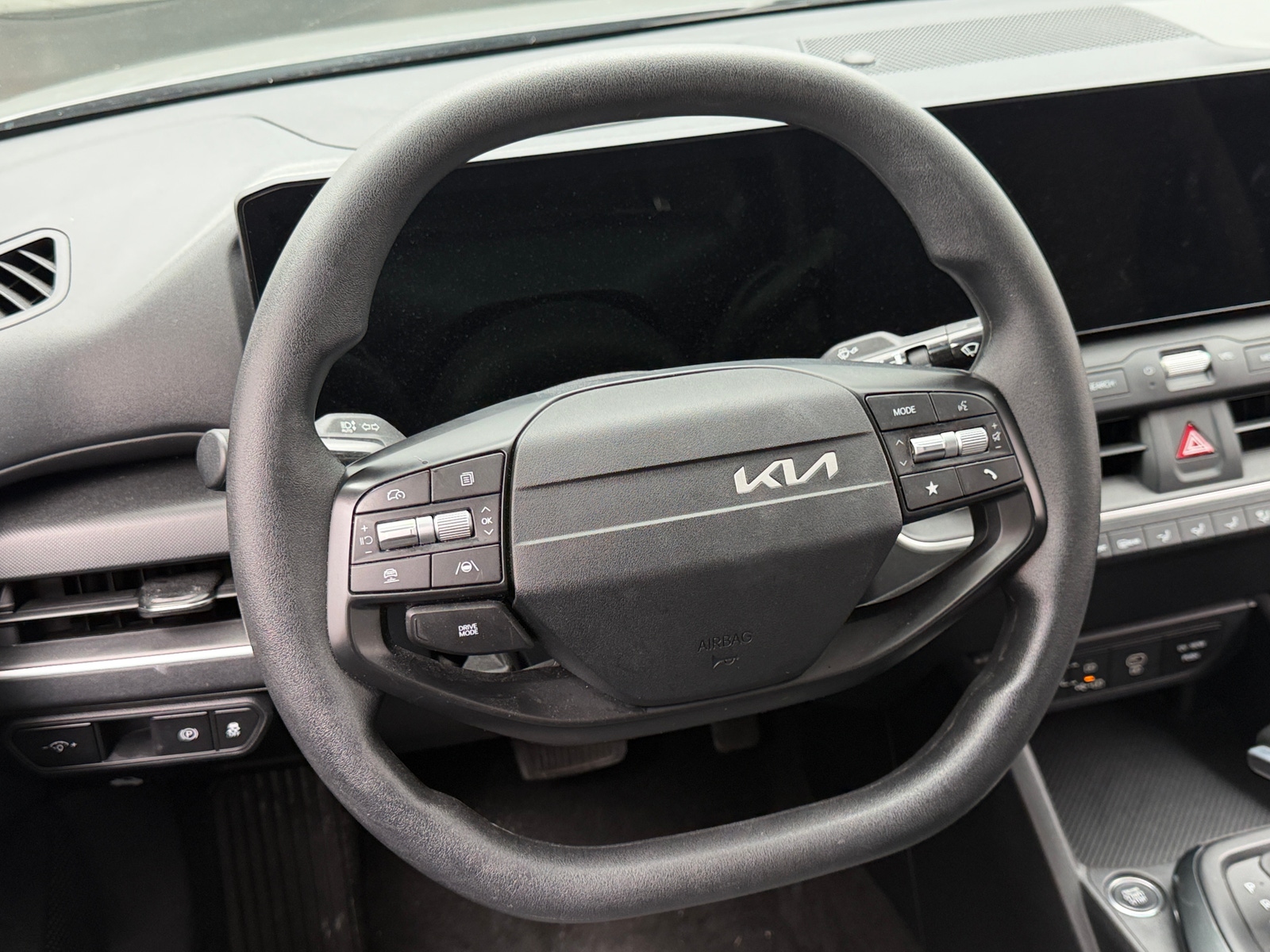 Thumbnail: 2025 Kia K4 - 5