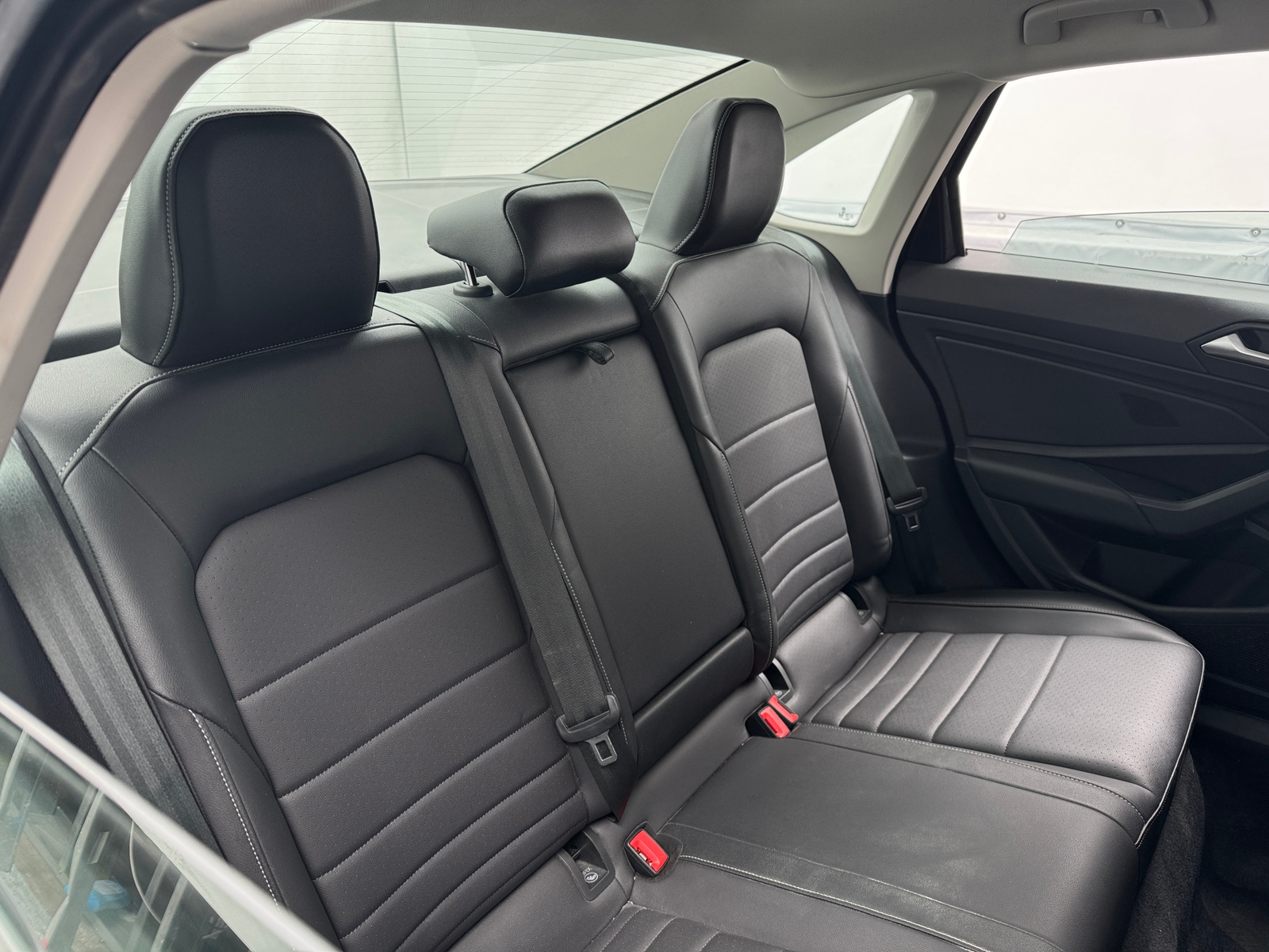 Thumbnail: 2021 Volkswagen Jetta - 5