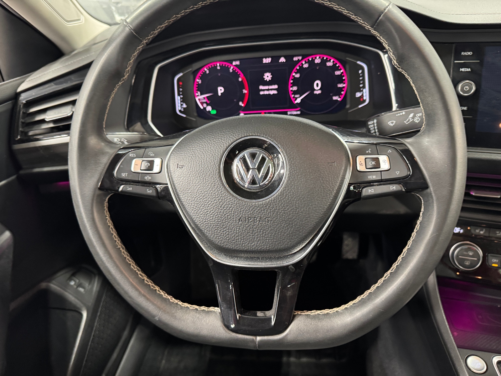 Thumbnail: 2021 Volkswagen Jetta - 4