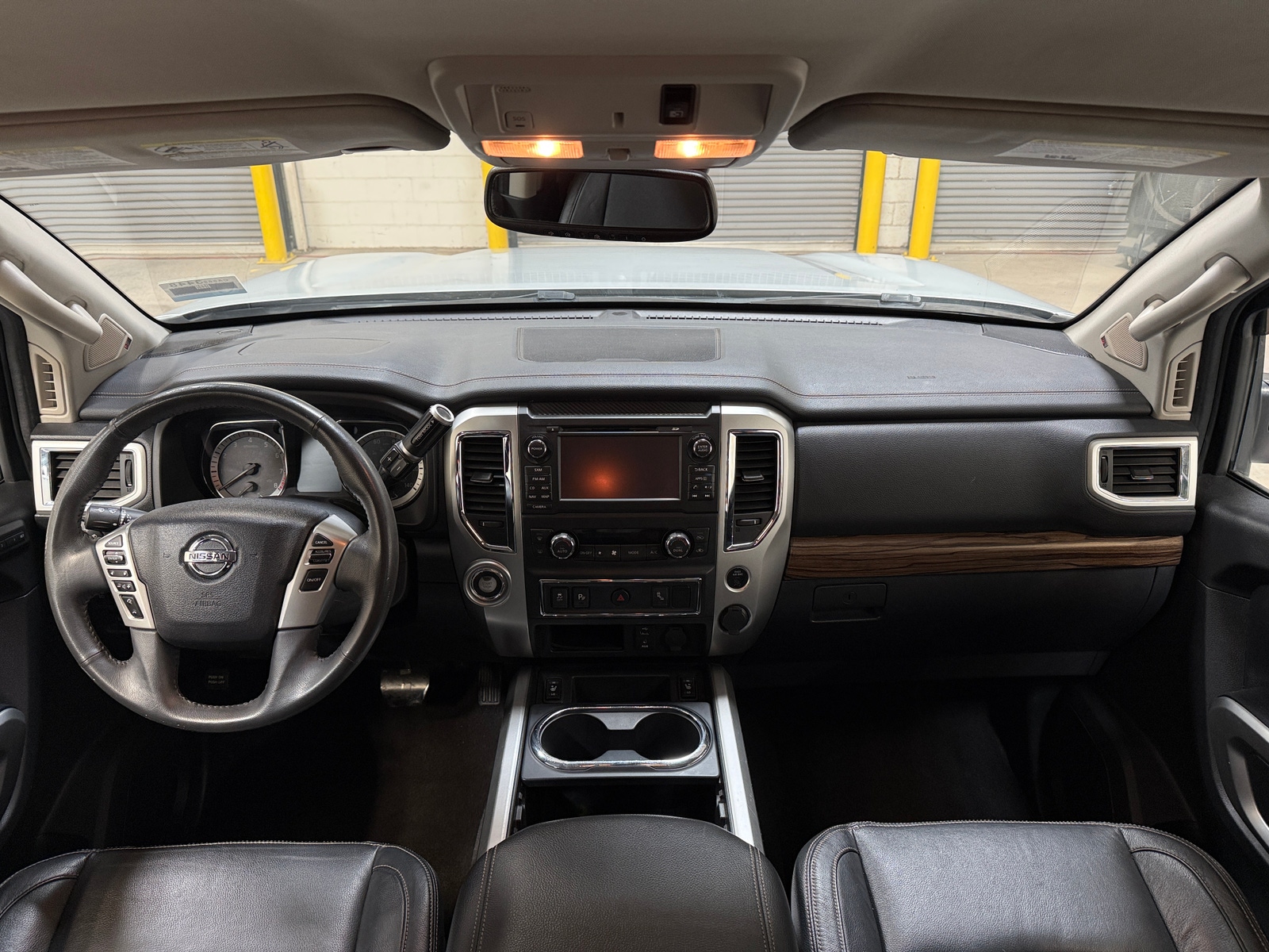 Thumbnail: 2017 Nissan Titan - 2