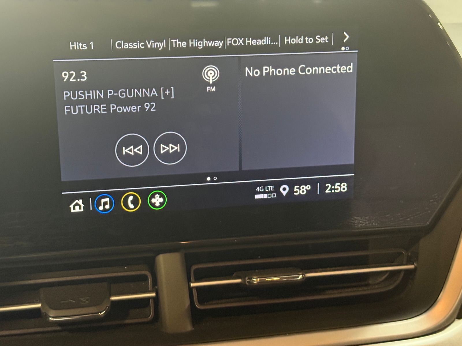 Thumbnail: 2024 Chevrolet Trax - 4