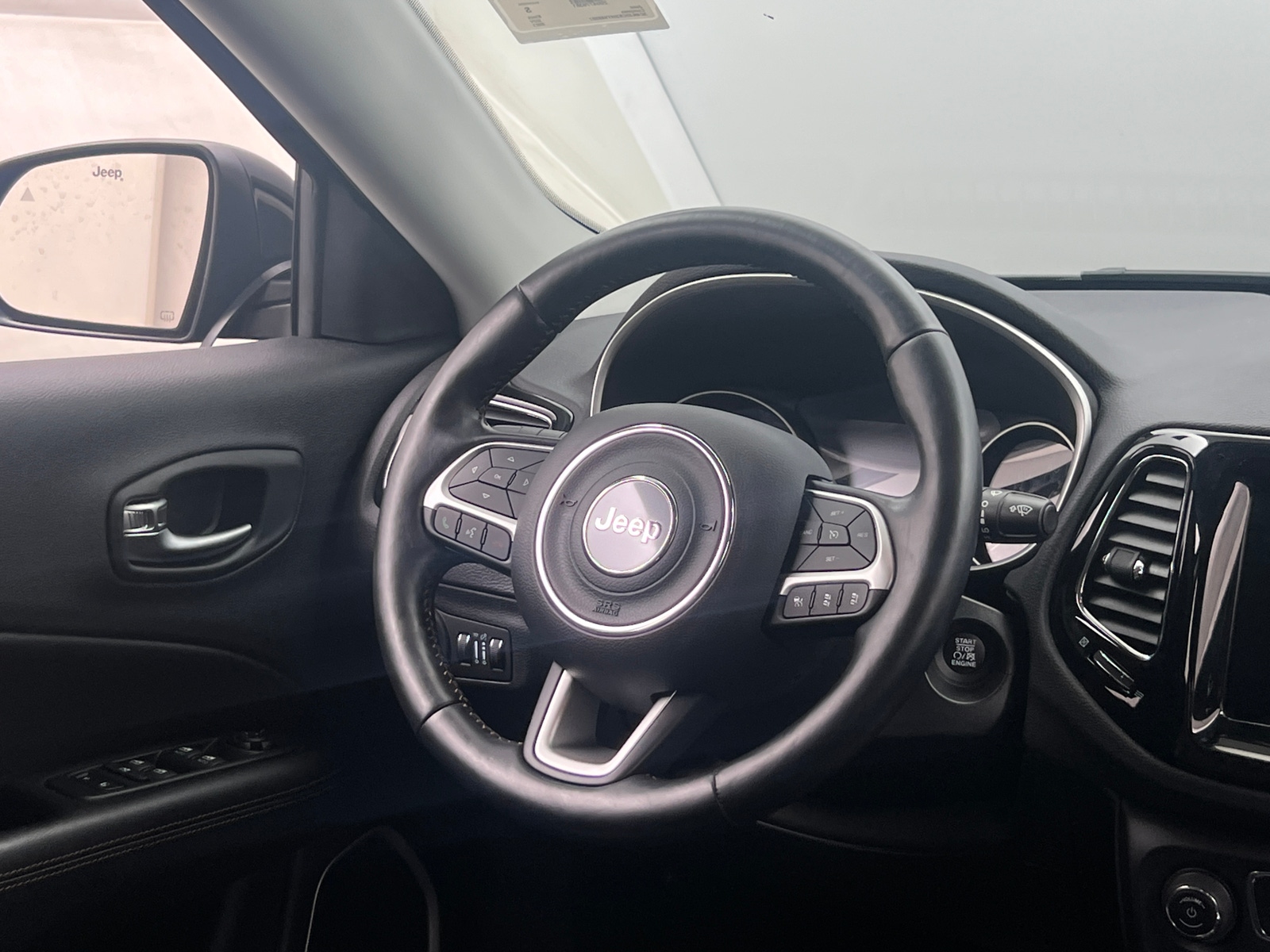 Thumbnail: 2021 Jeep Compass - 4
