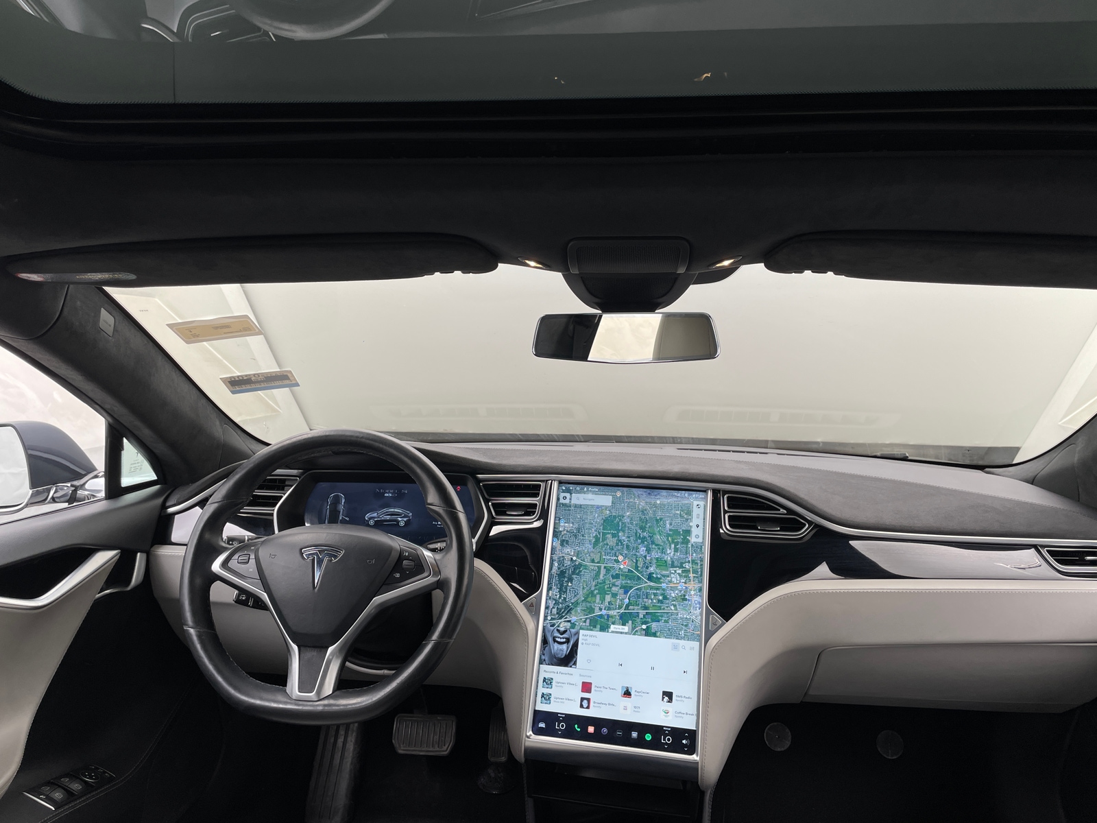 Thumbnail: 2015 Tesla Model S - 2